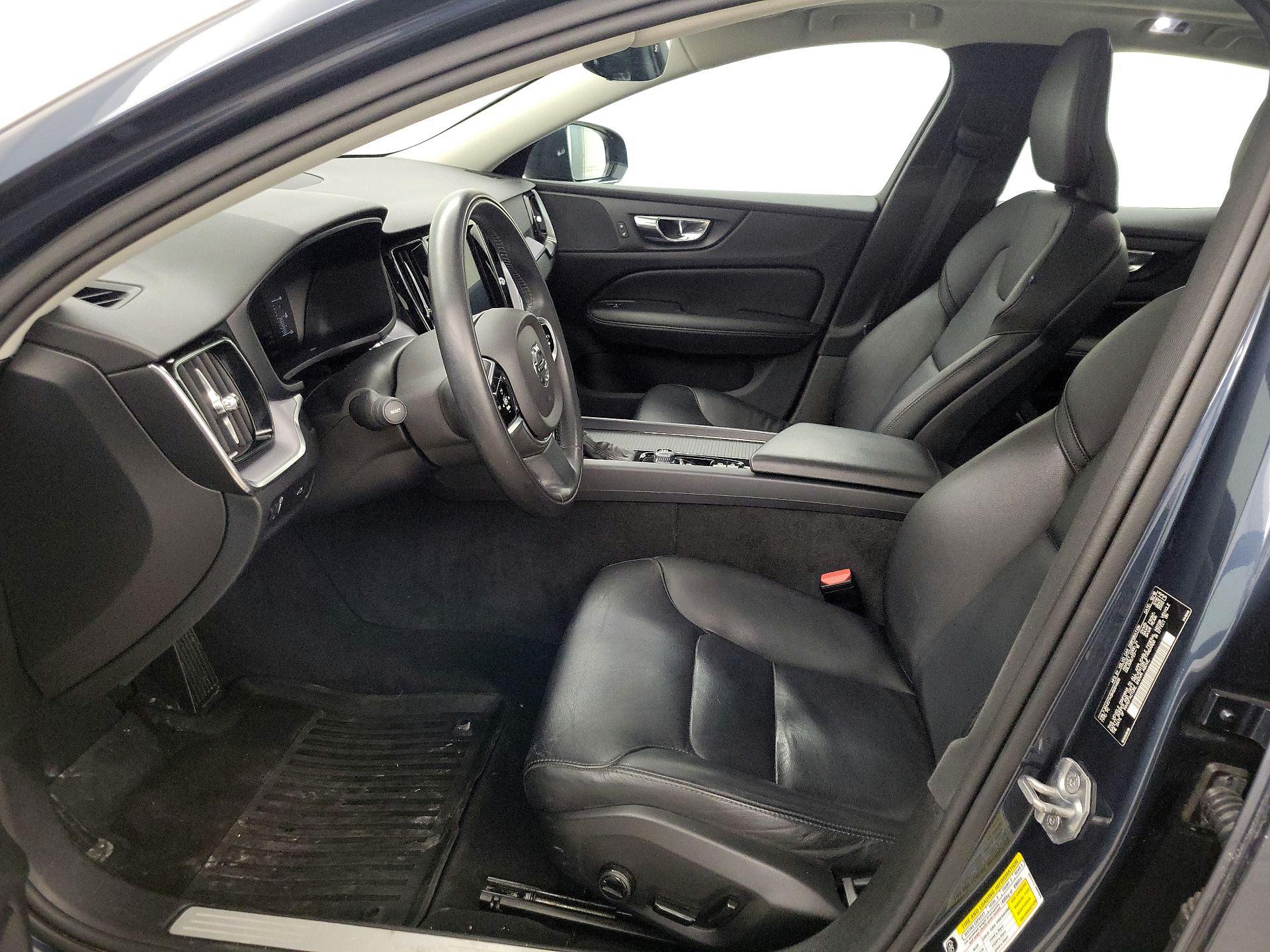 Thumbnail: 2019 Volvo S60 - 11