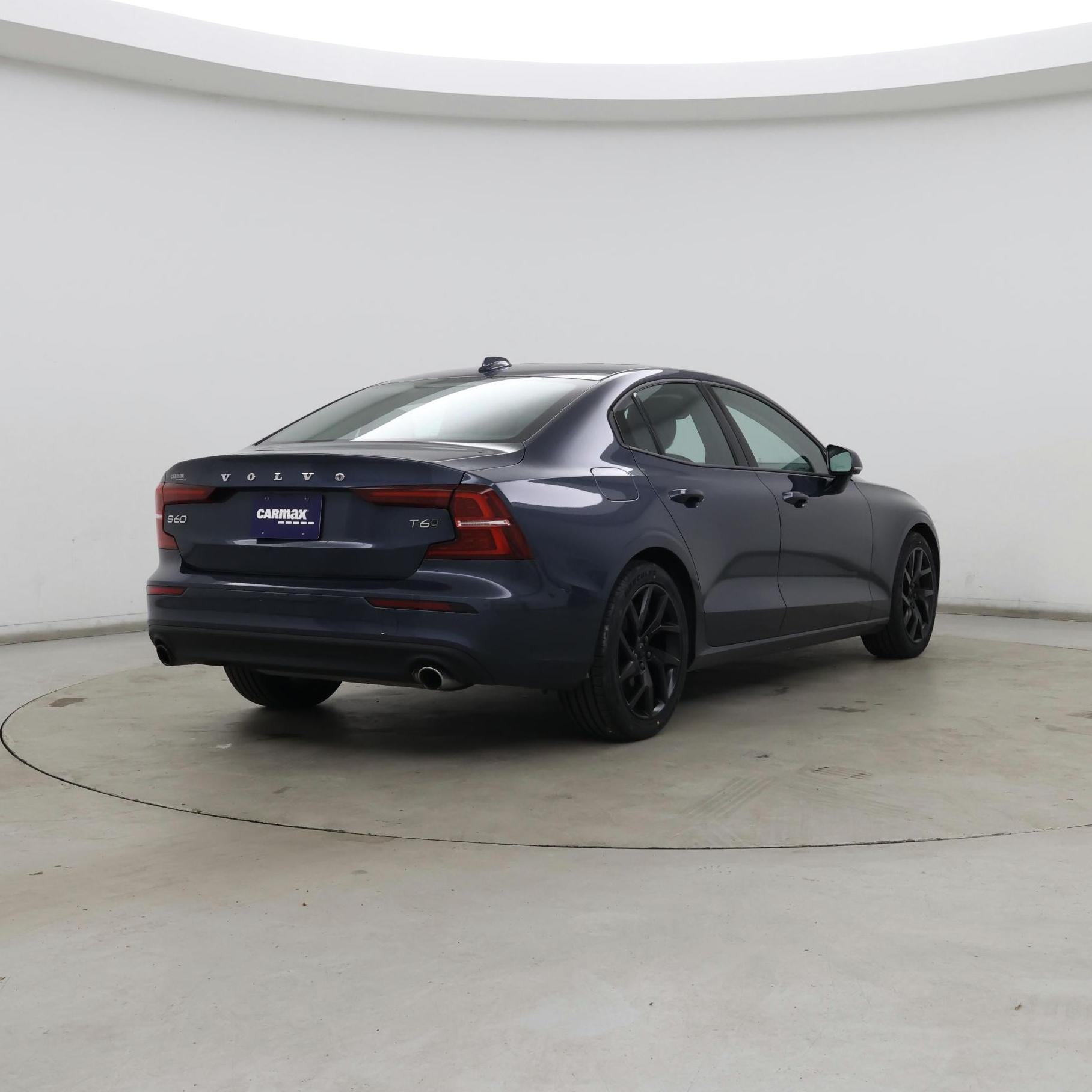 Thumbnail: 2019 Volvo S60 - 8