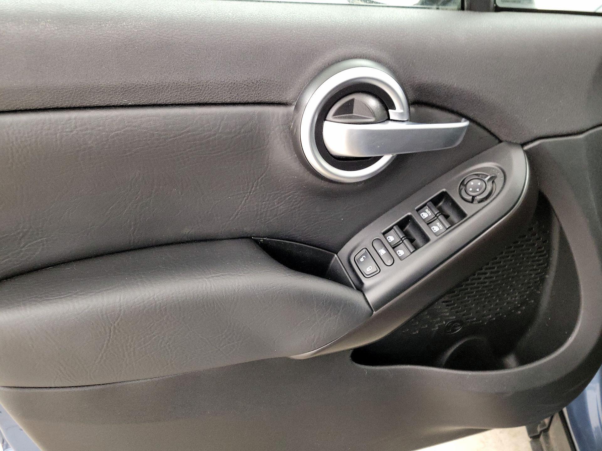 Thumbnail: 2018 Fiat 500X - 12