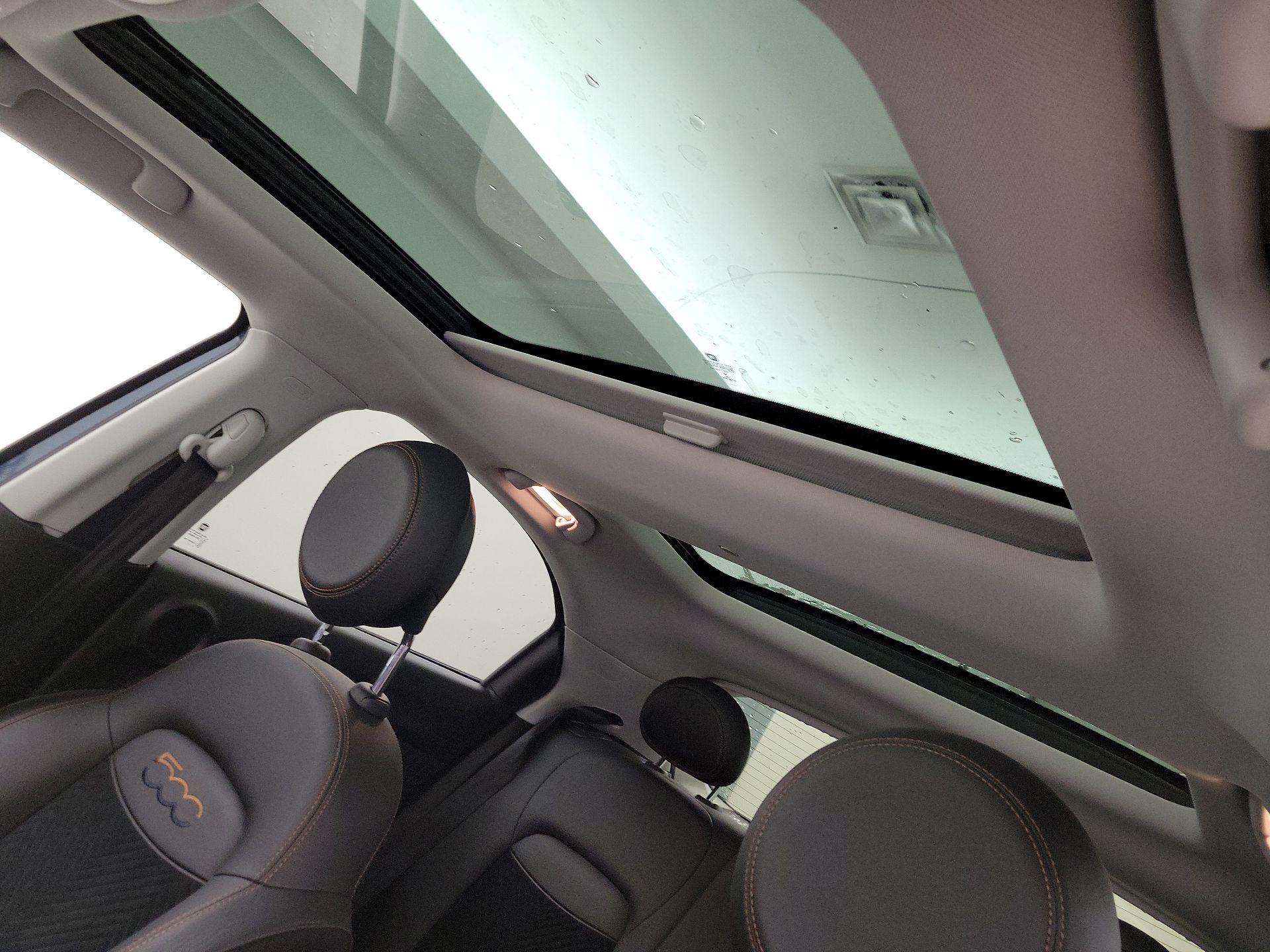 Thumbnail: 2018 Fiat 500X - 20