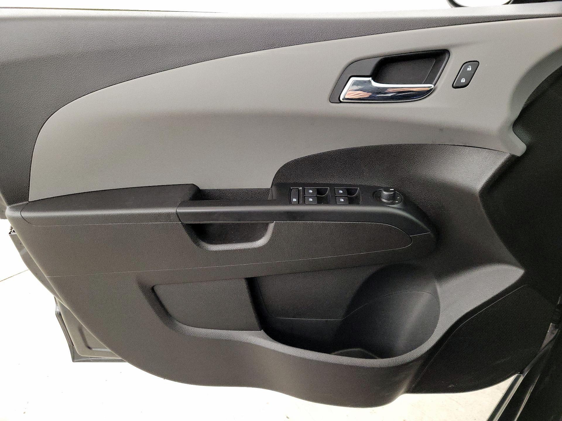 Thumbnail: 2020 Chevrolet Sonic - 12