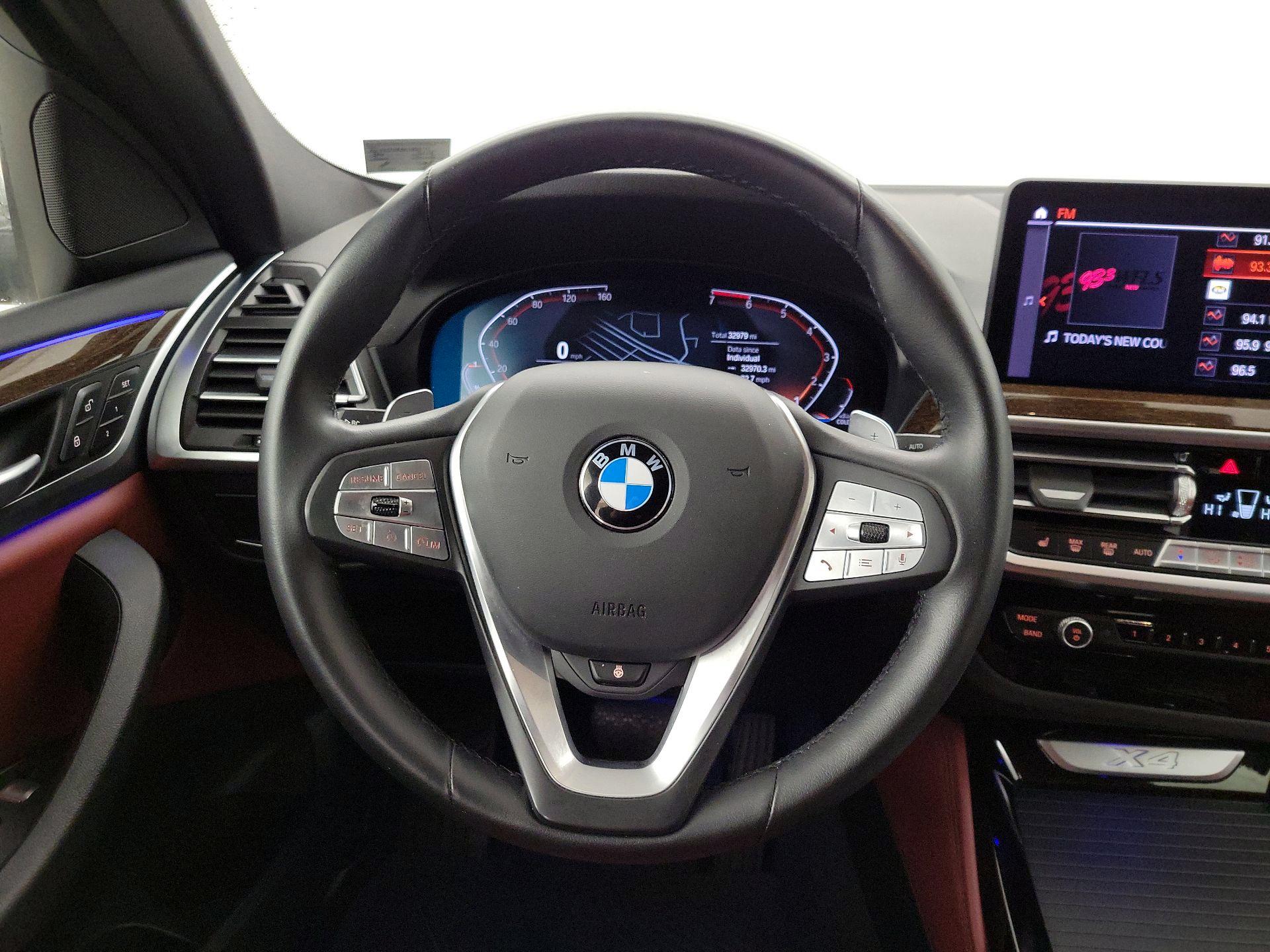 Thumbnail: 2024 BMW X4 - 10