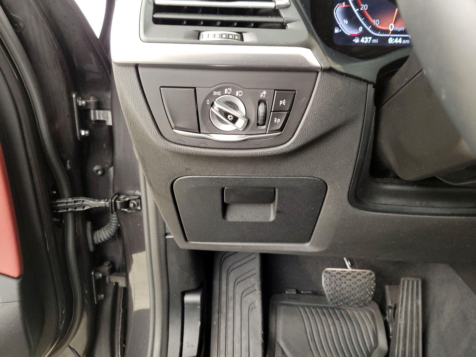 Thumbnail: 2024 BMW X4 - 13