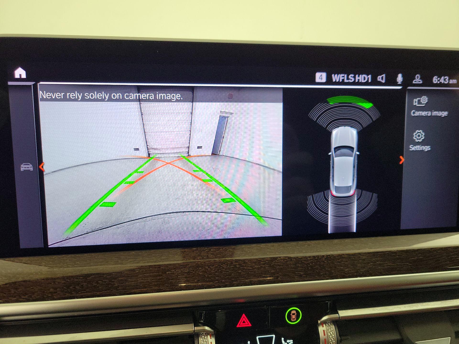 Thumbnail: 2024 BMW X4 - 15