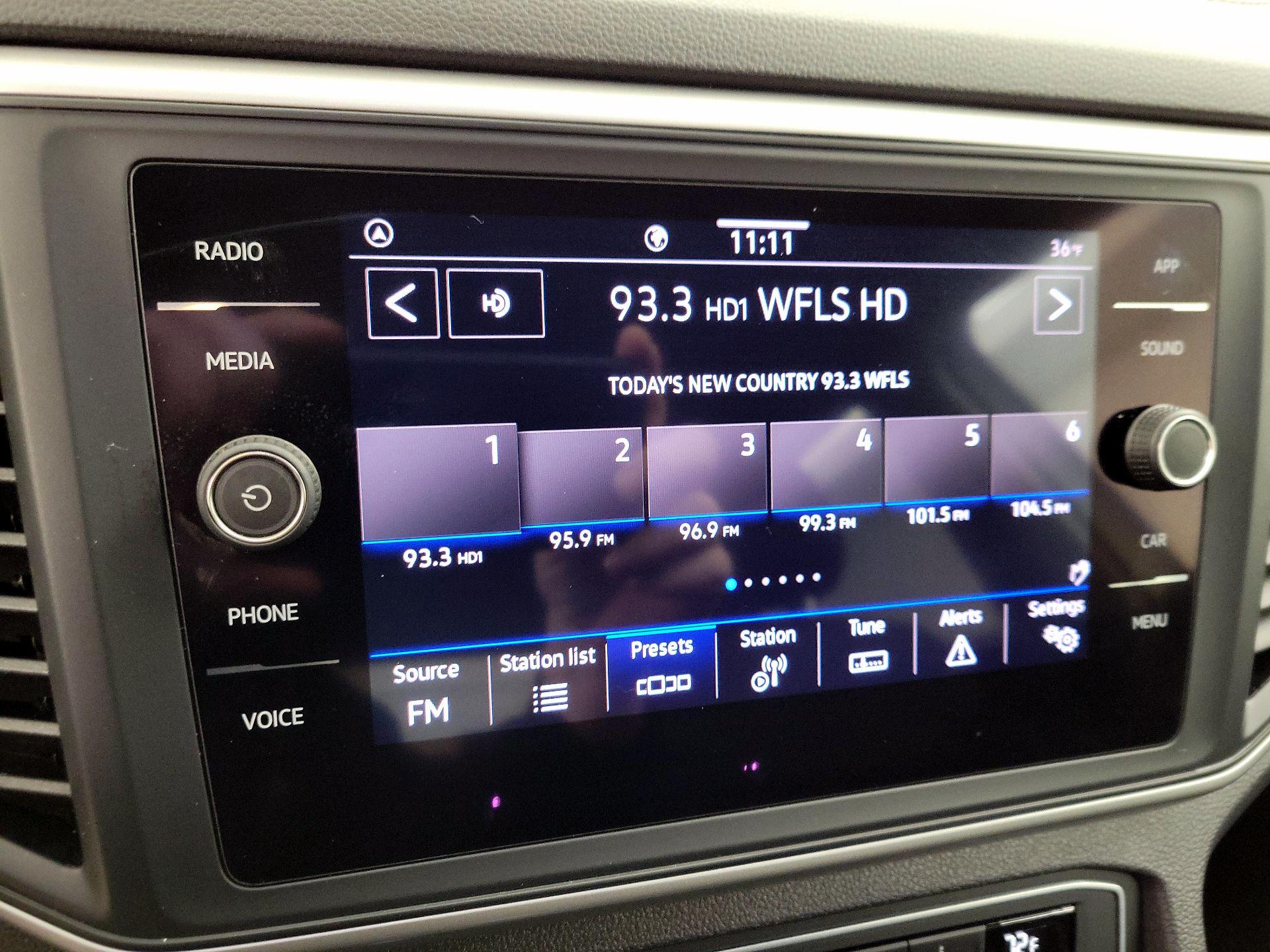 Thumbnail: 2021 Volkswagen Atlas - 15