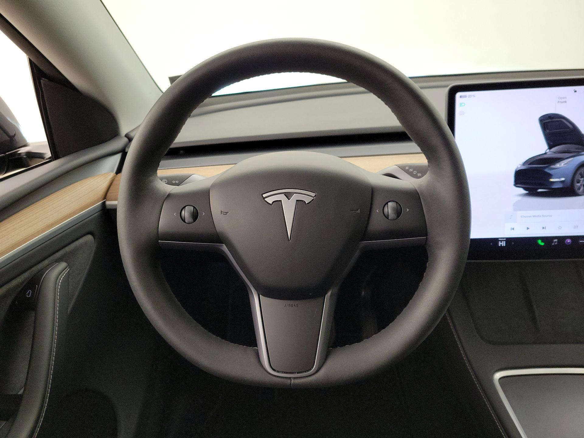 Thumbnail: 2024 Tesla Model Y - 10