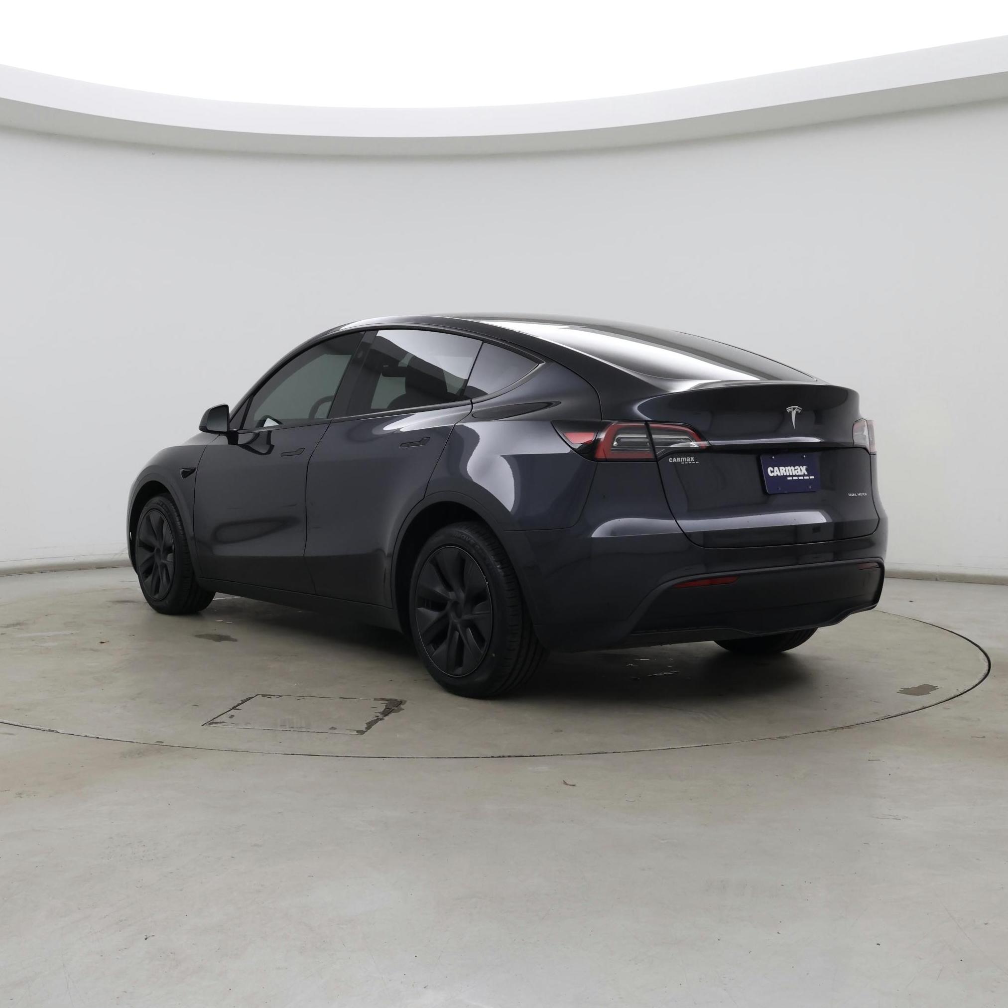 Thumbnail: 2024 Tesla Model Y - 2