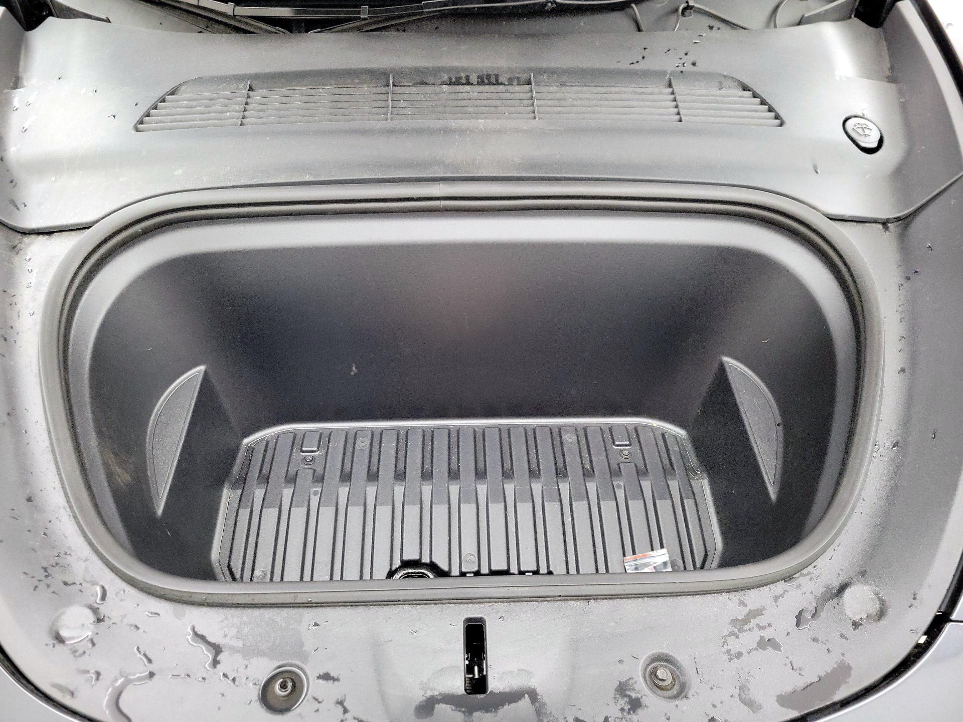 Thumbnail: 2024 Tesla Model Y - 20