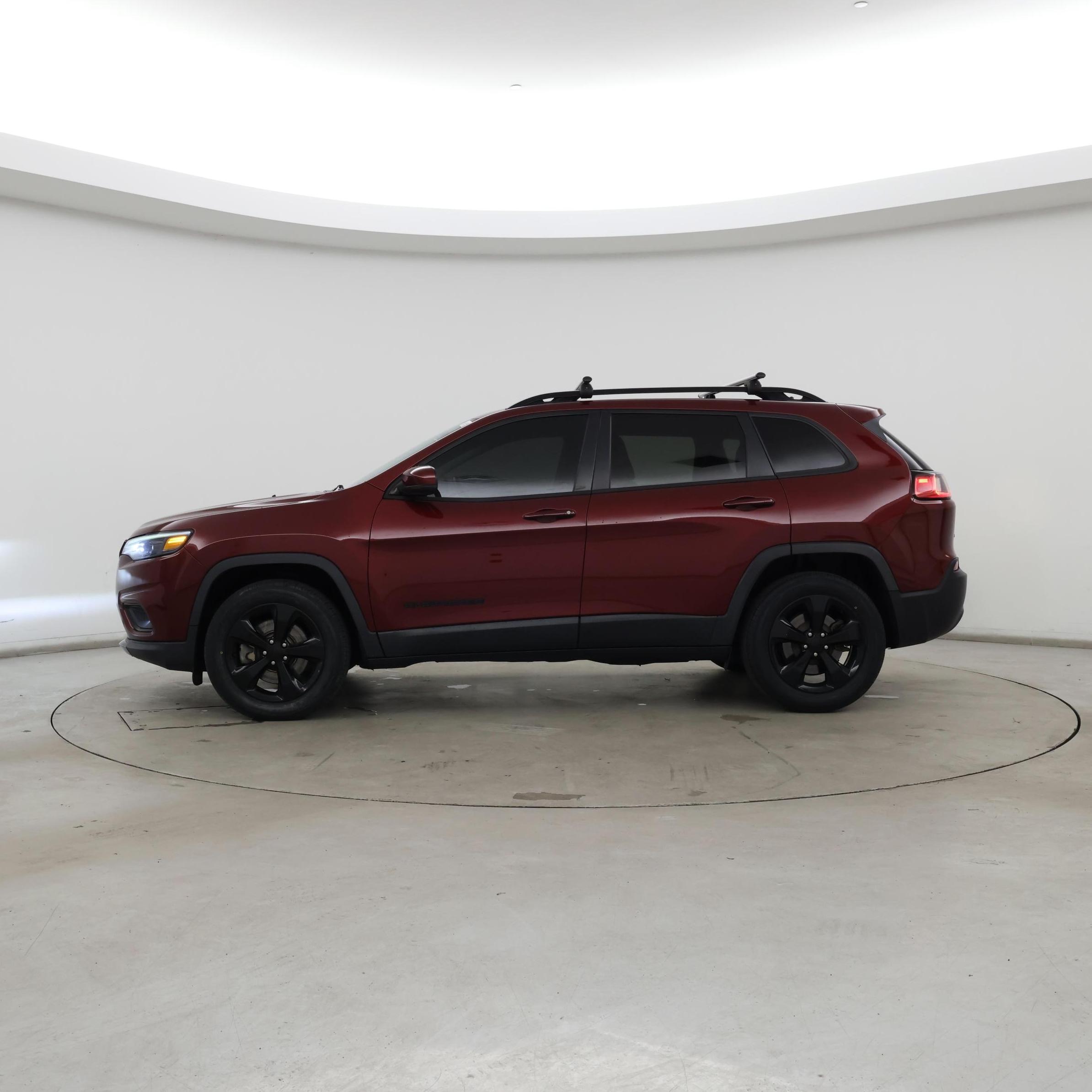 Thumbnail: 2020 Jeep Cherokee - 3