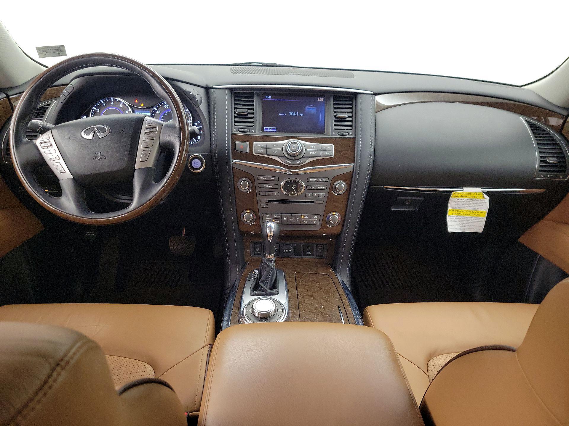 Thumbnail: 2016 INFINITI QX80 - 9