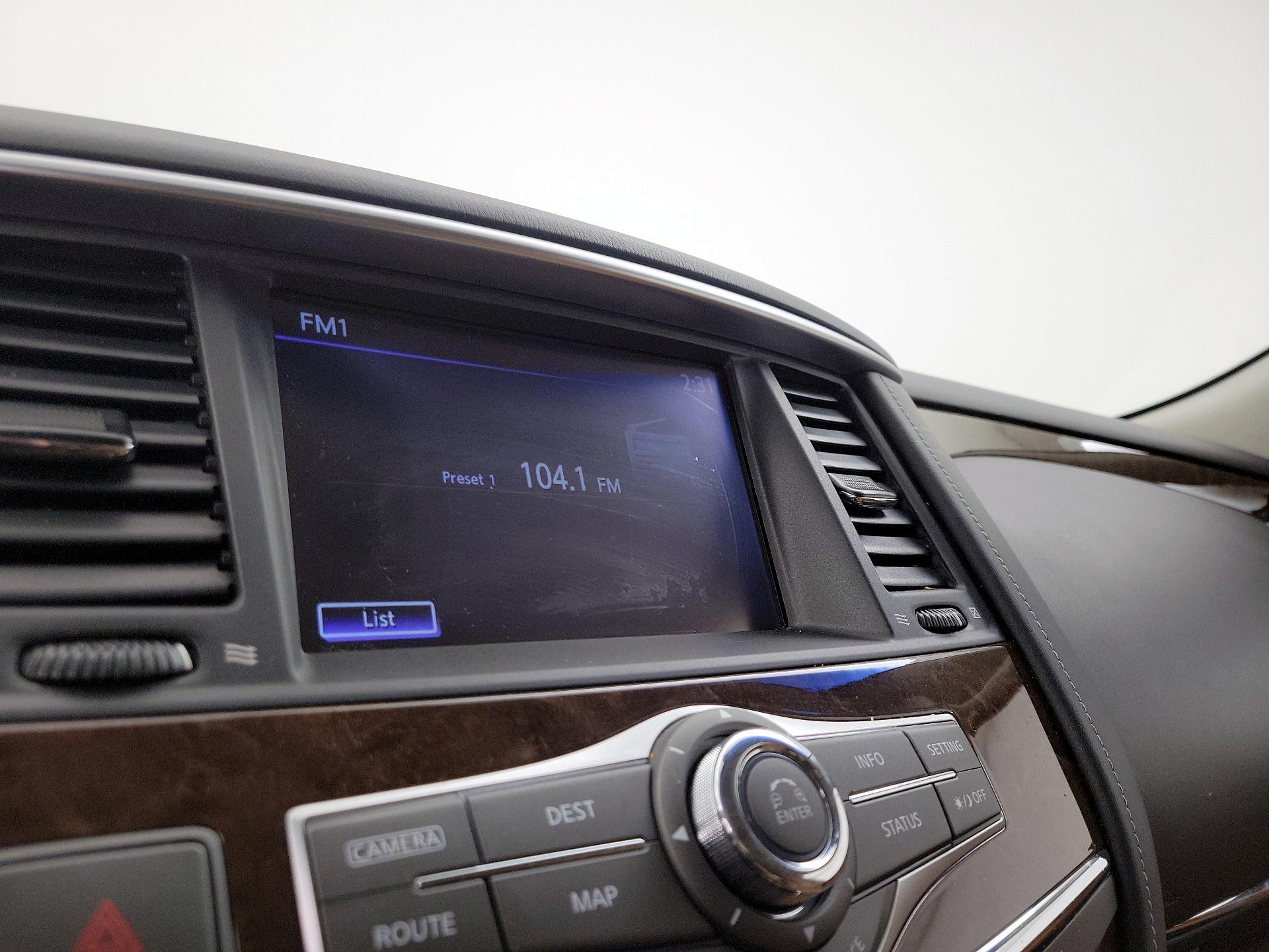 Thumbnail: 2016 INFINITI QX80 - 16