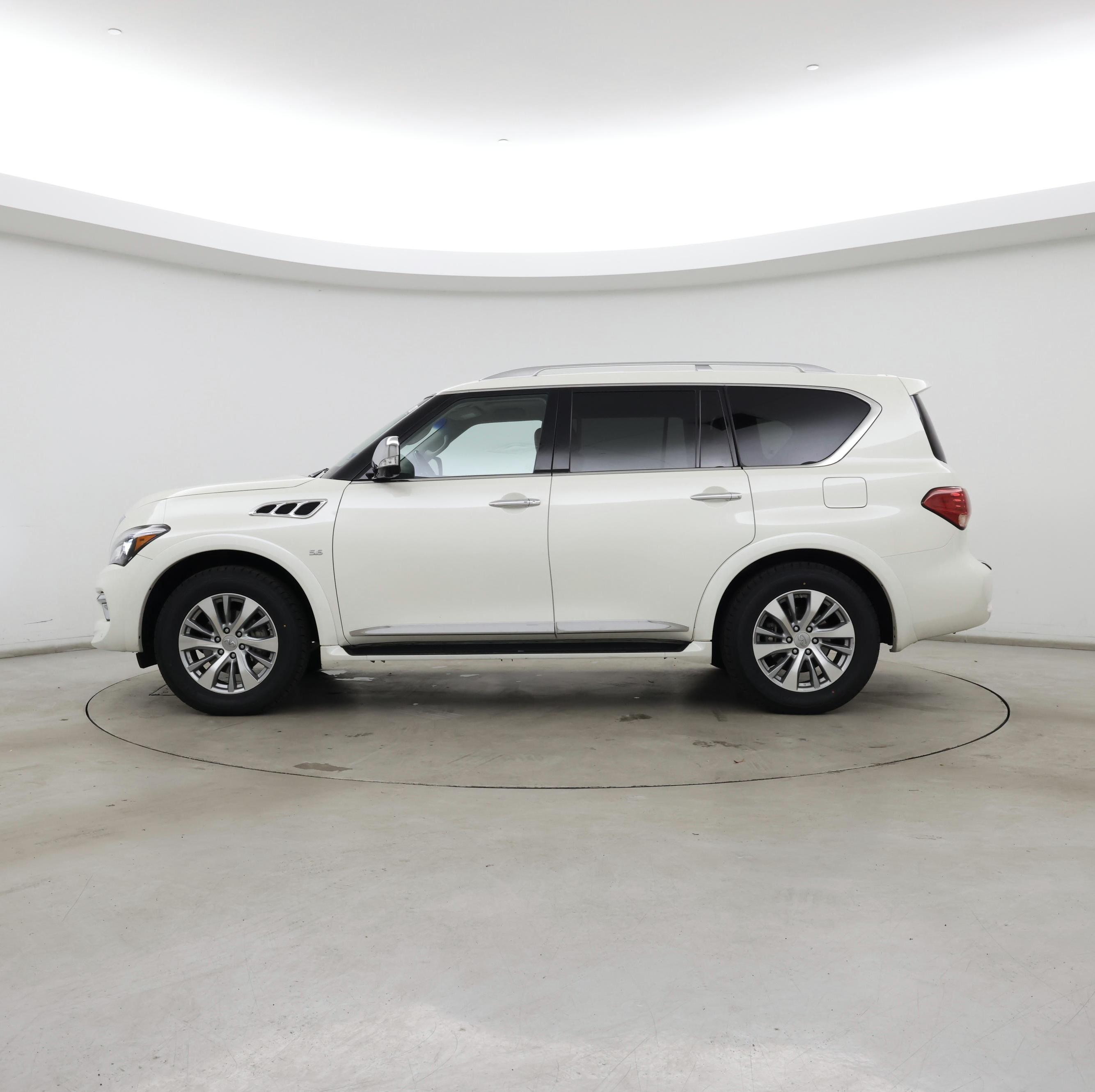 Thumbnail: 2016 INFINITI QX80 - 3