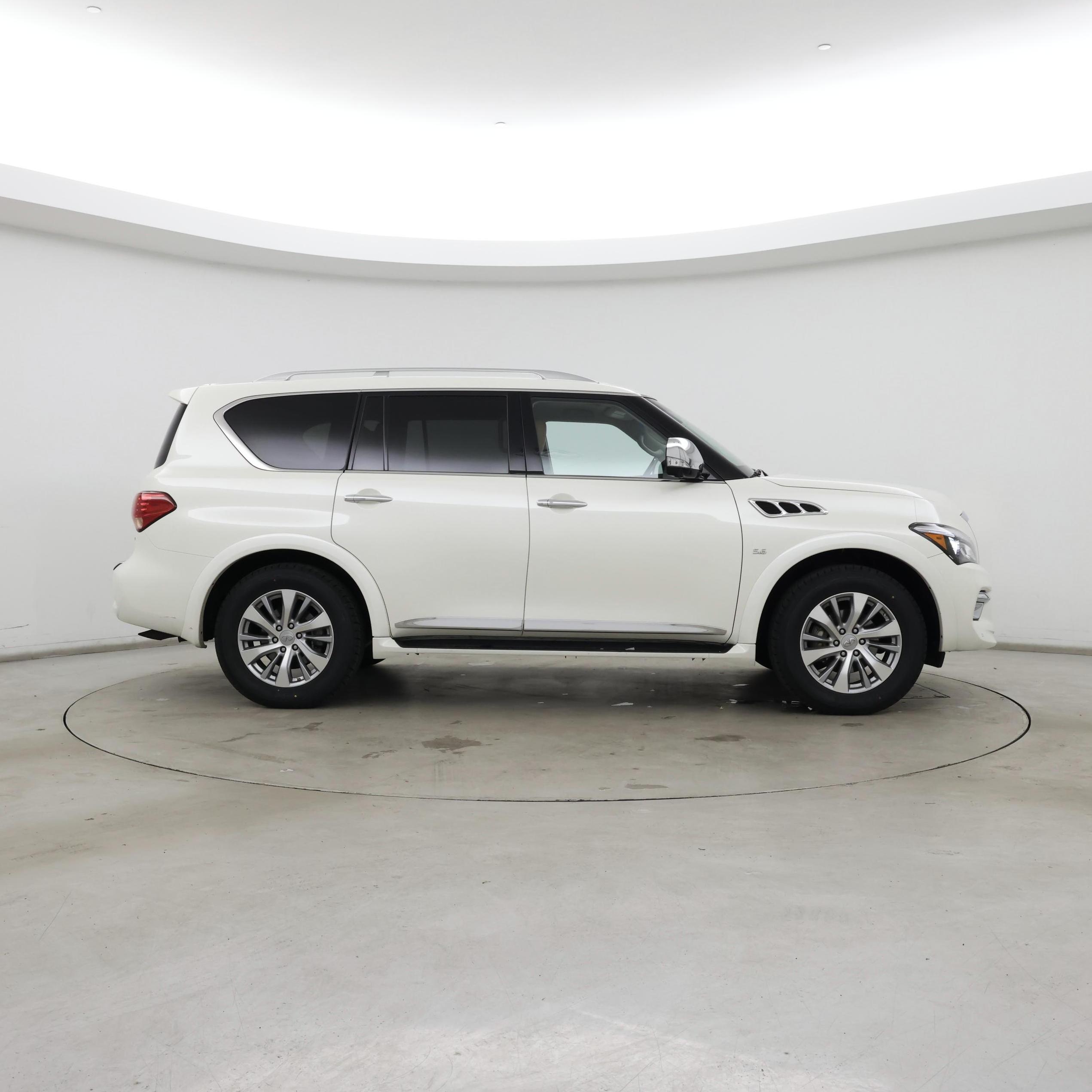 Thumbnail: 2016 INFINITI QX80 - 7