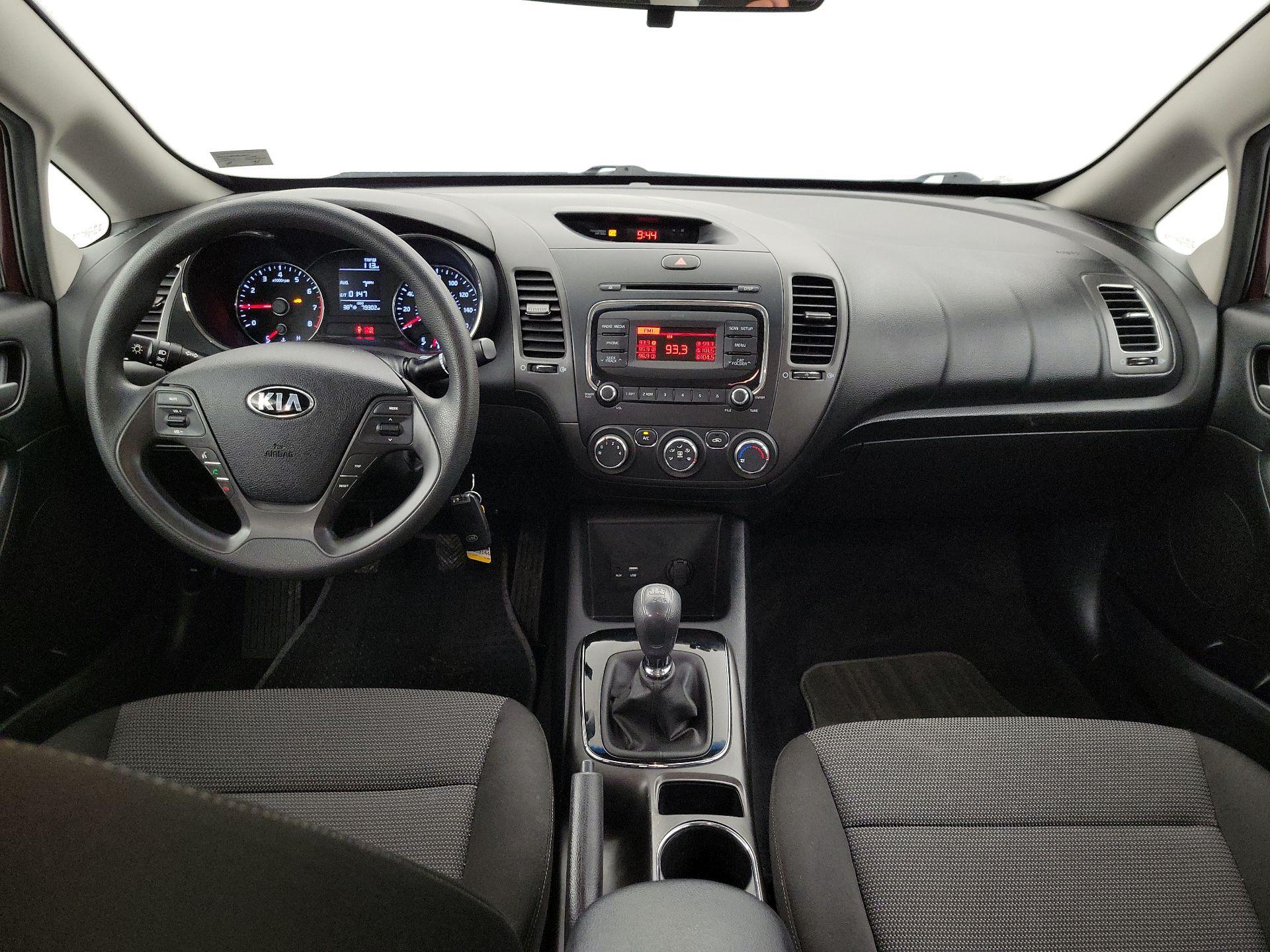 Thumbnail: 2018 Kia Forte - 9