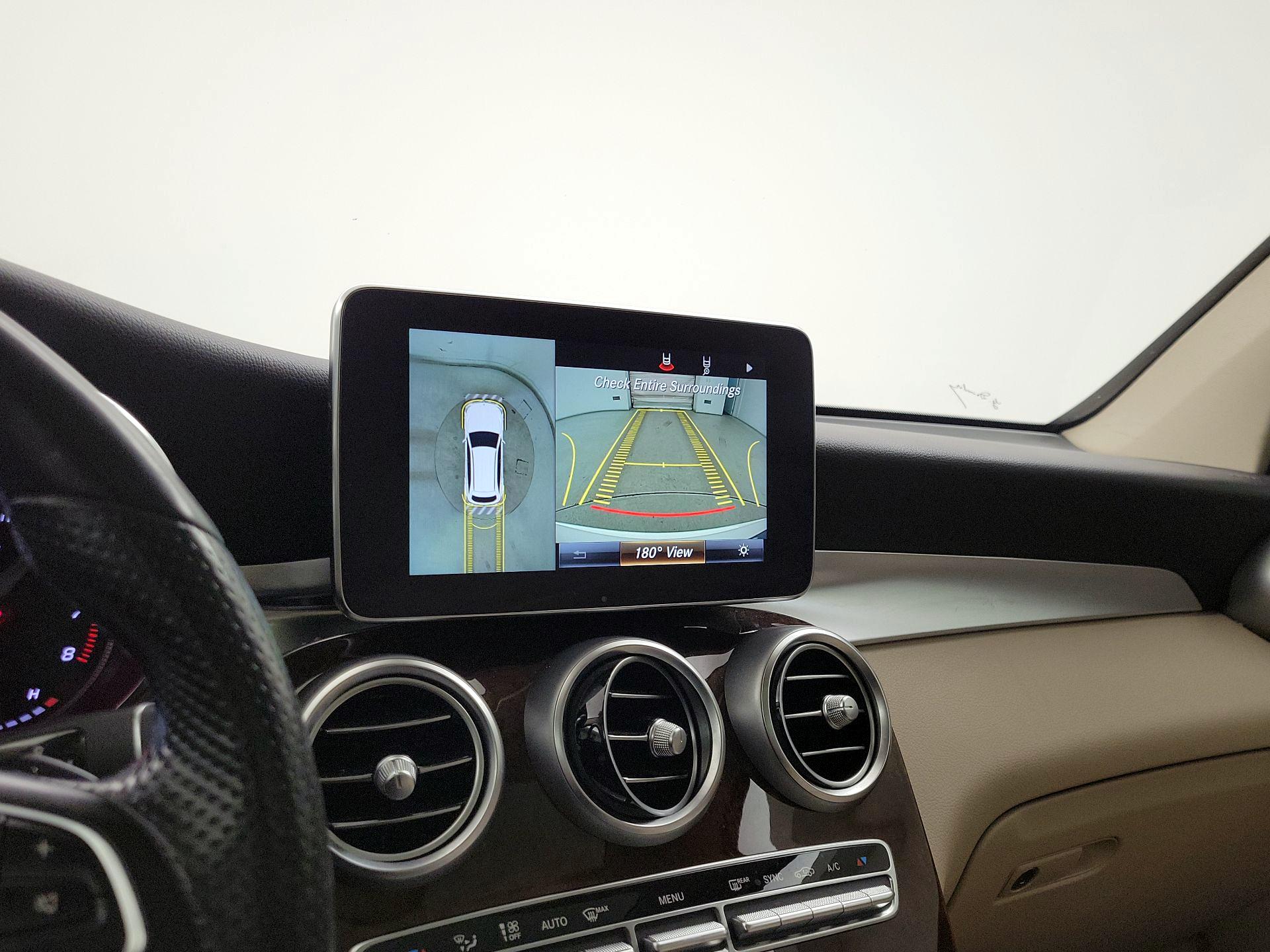 Thumbnail: 2018 Mercedes-Benz GLC - 15