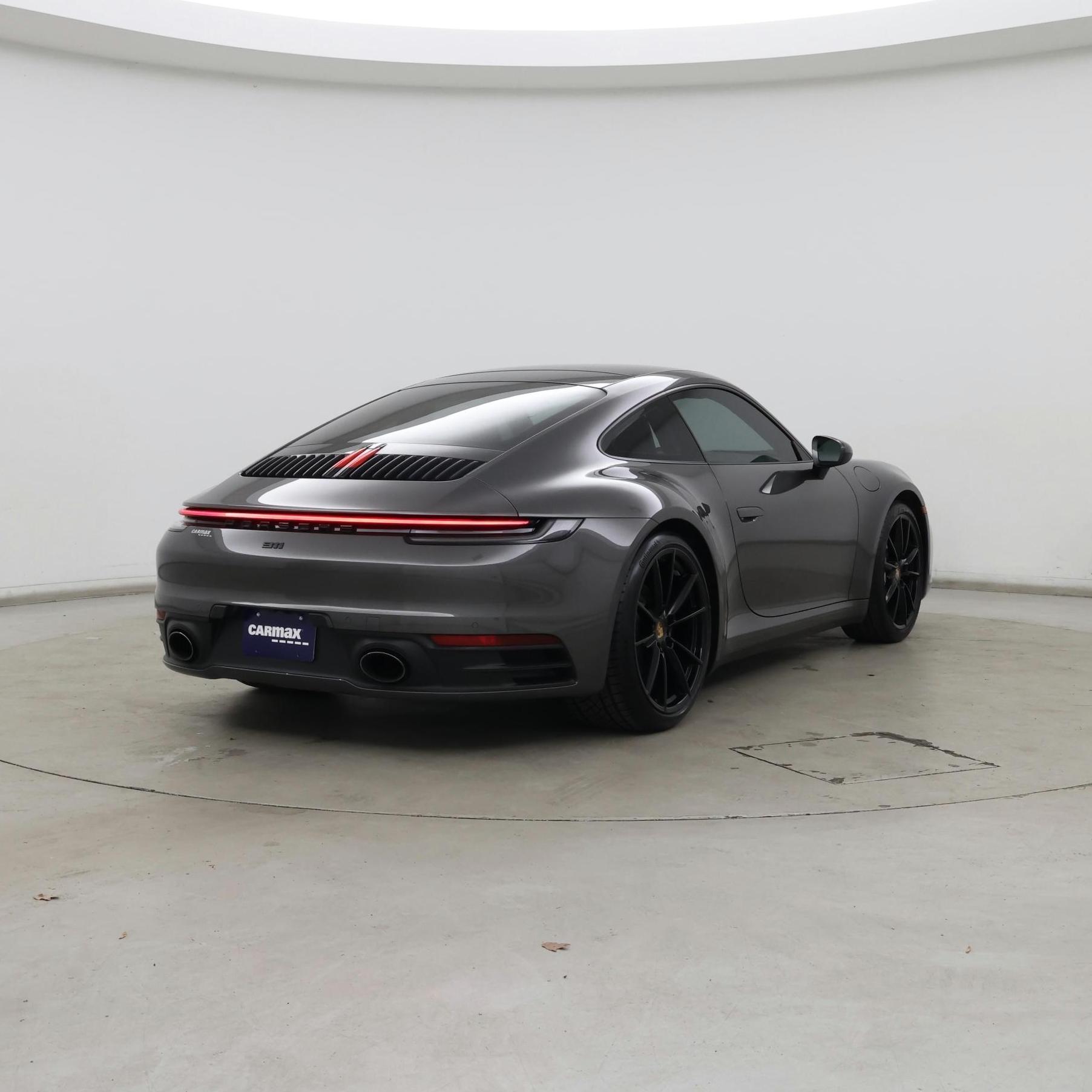 Thumbnail: 2020 Porsche 911 - 8