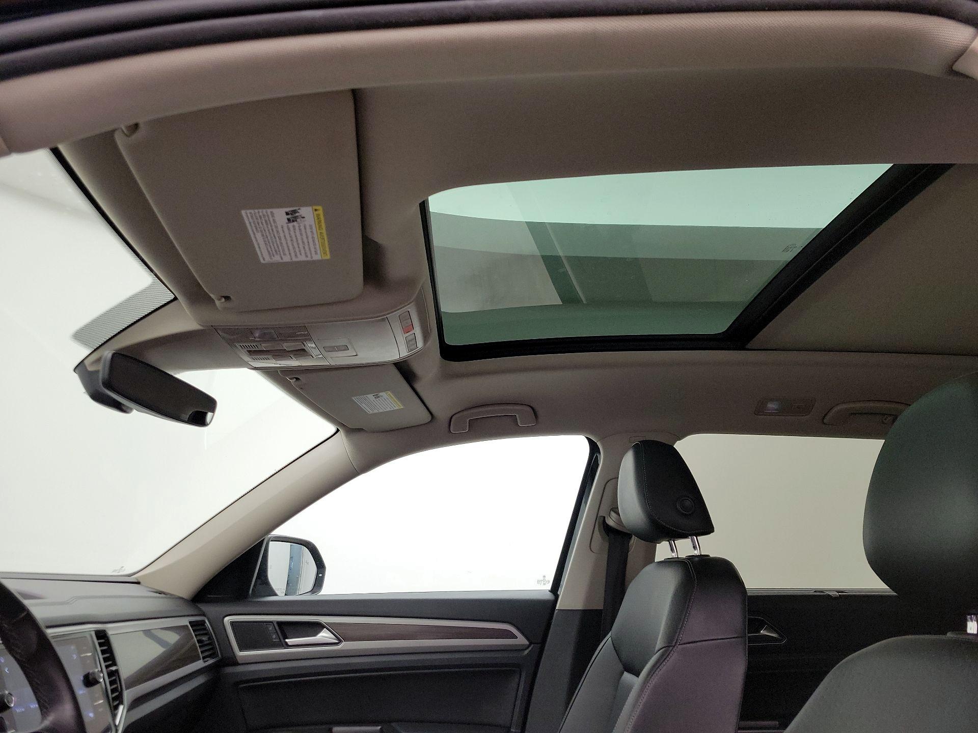 Thumbnail: 2019 Volkswagen Atlas - 19