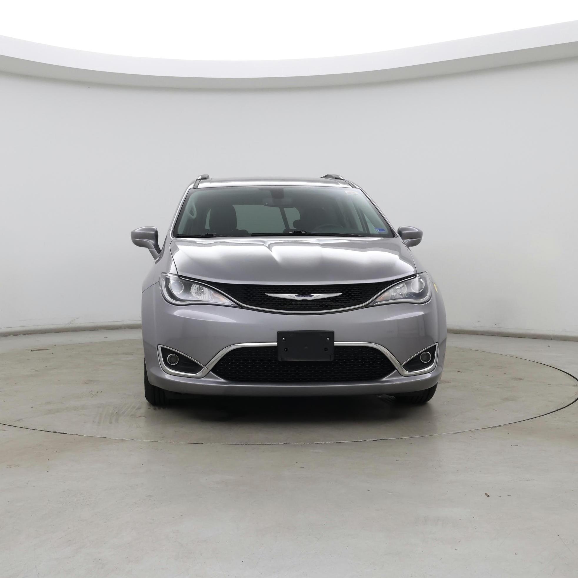 Thumbnail: 2020 Chrysler Pacifica - 5