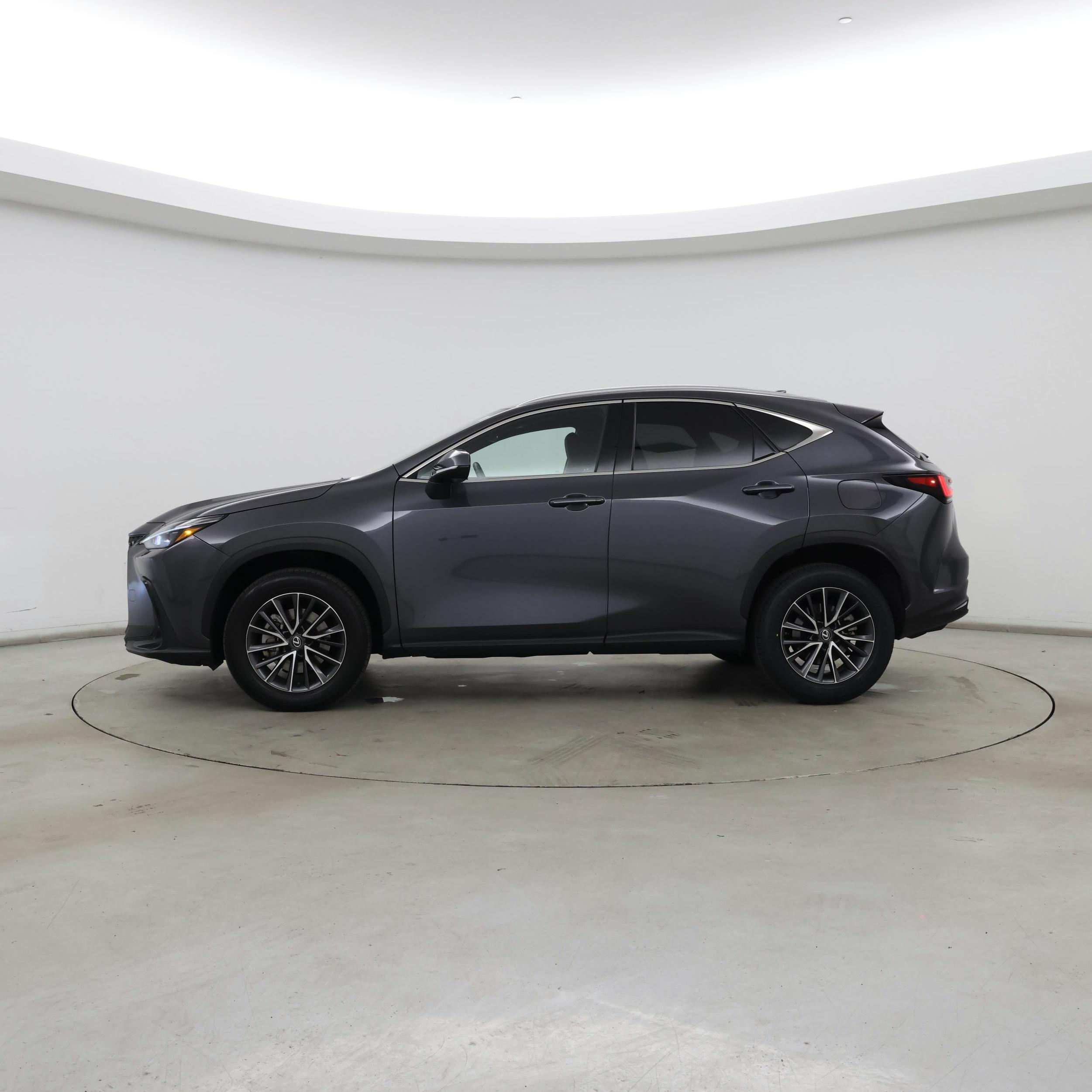 Thumbnail: 2022 Lexus NX - 3