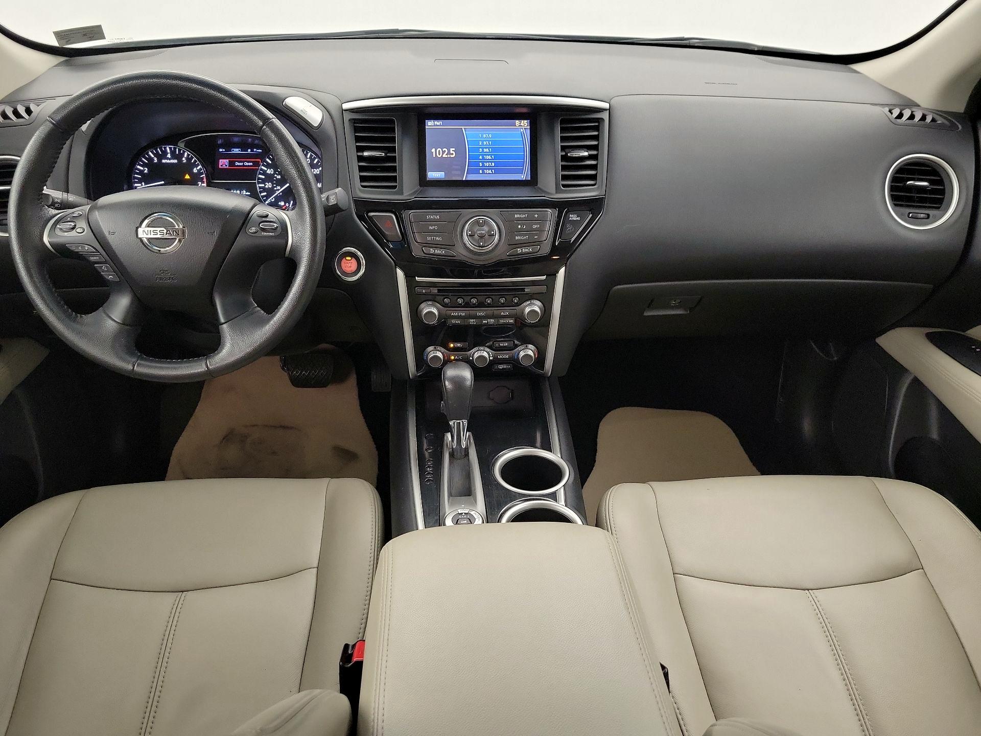 Thumbnail: 2015 Nissan Pathfinder - 9