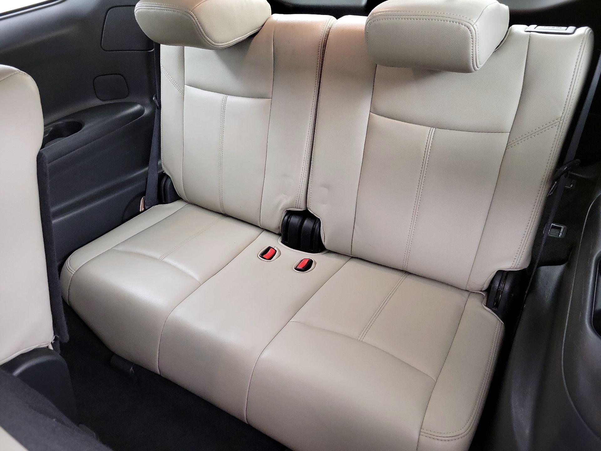 Thumbnail: 2015 Nissan Pathfinder - 20