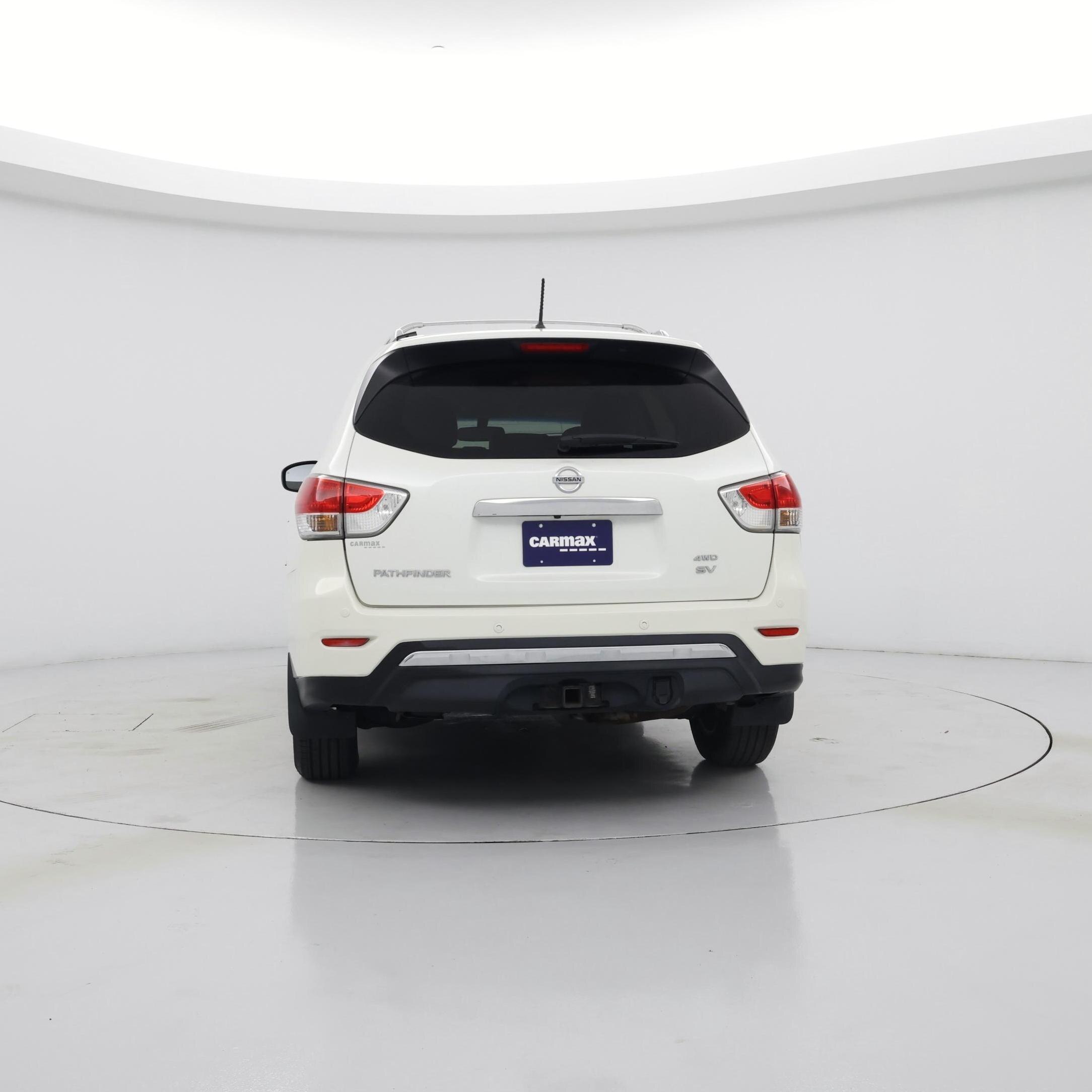 Thumbnail: 2015 Nissan Pathfinder - 6