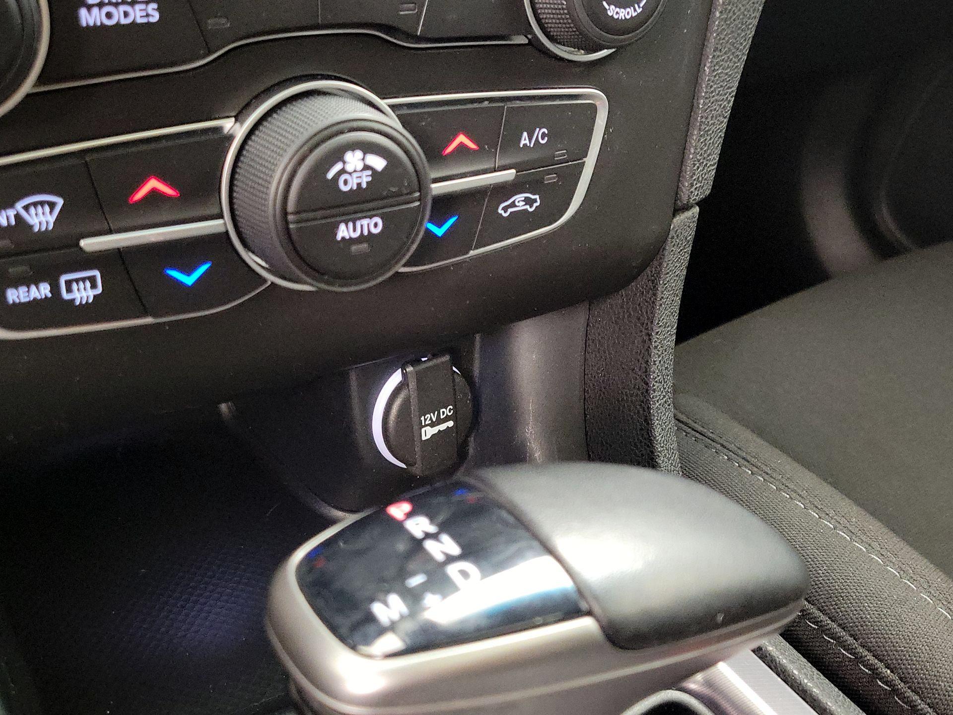 Thumbnail: 2021 Dodge Charger - 18