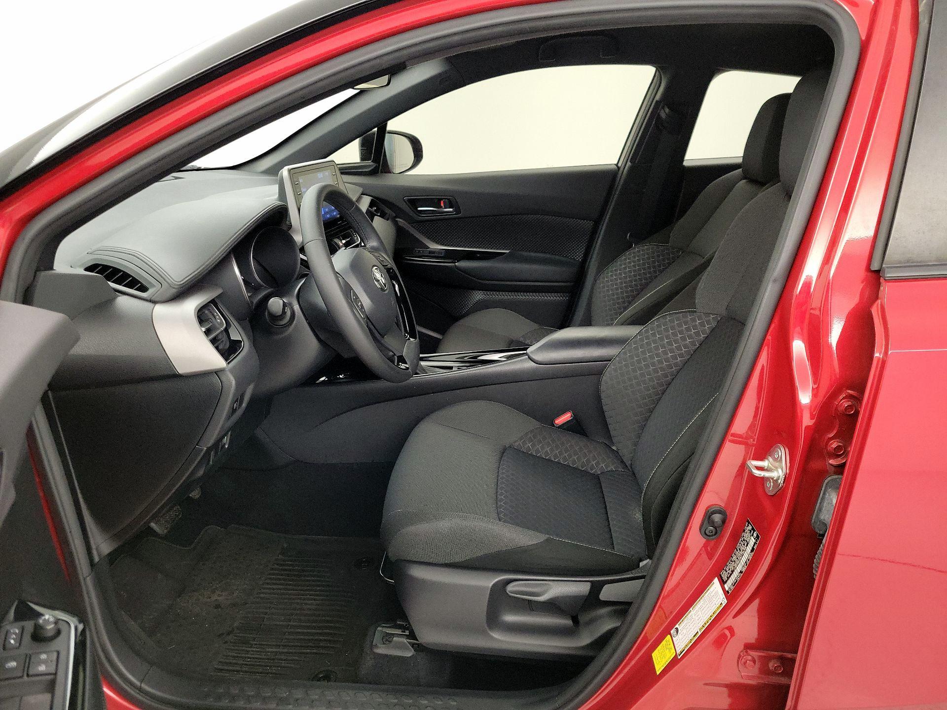 Thumbnail: 2021 Toyota C-HR - 11