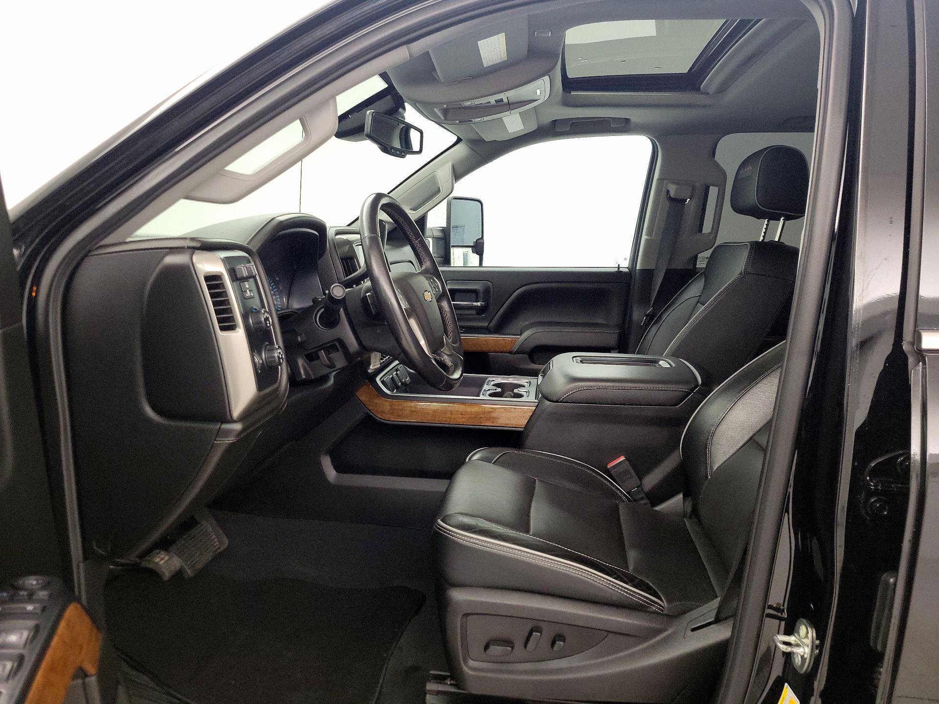 Thumbnail: 2019 Chevrolet Silverado 2500 - 11