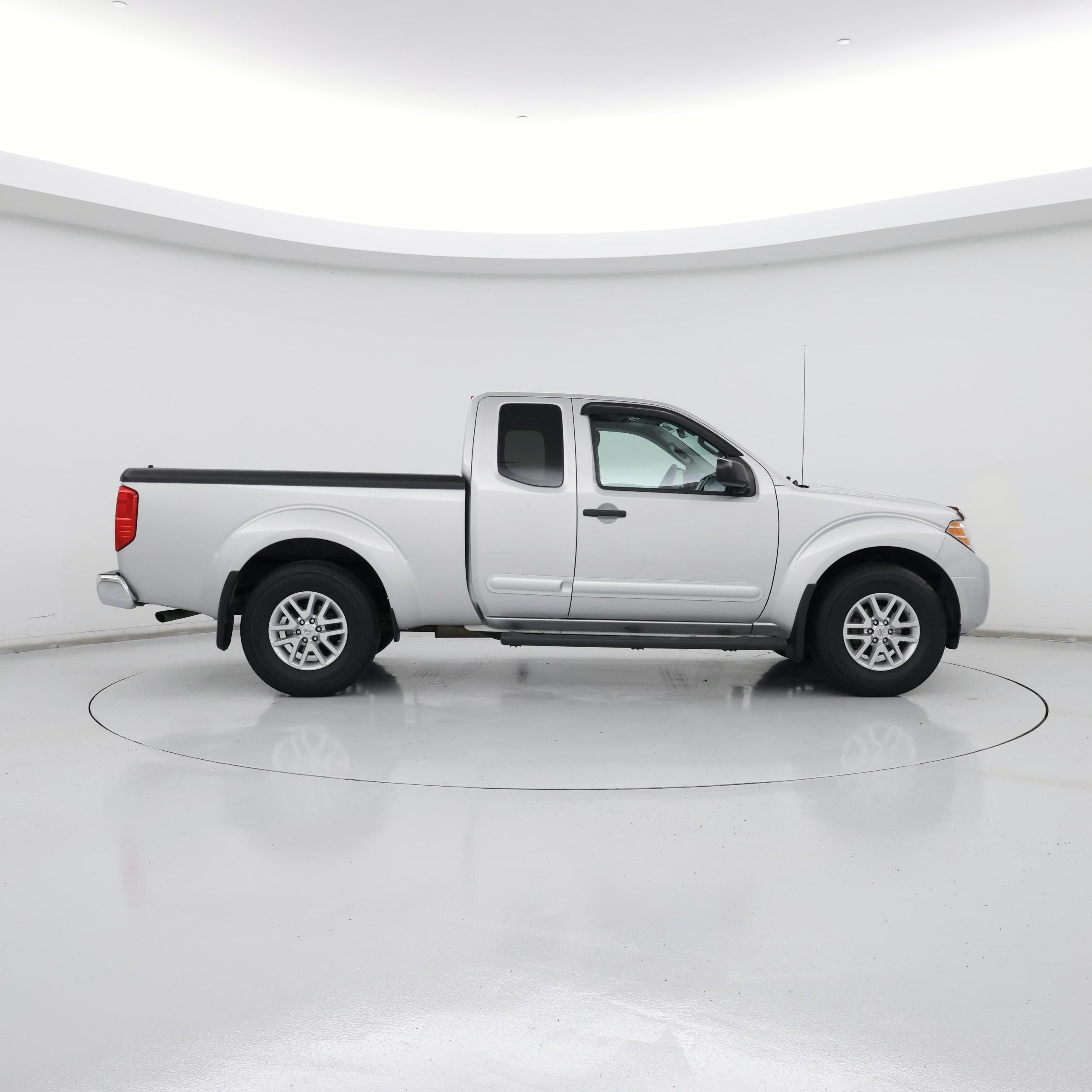 Thumbnail: 2017 Nissan Frontier - 7