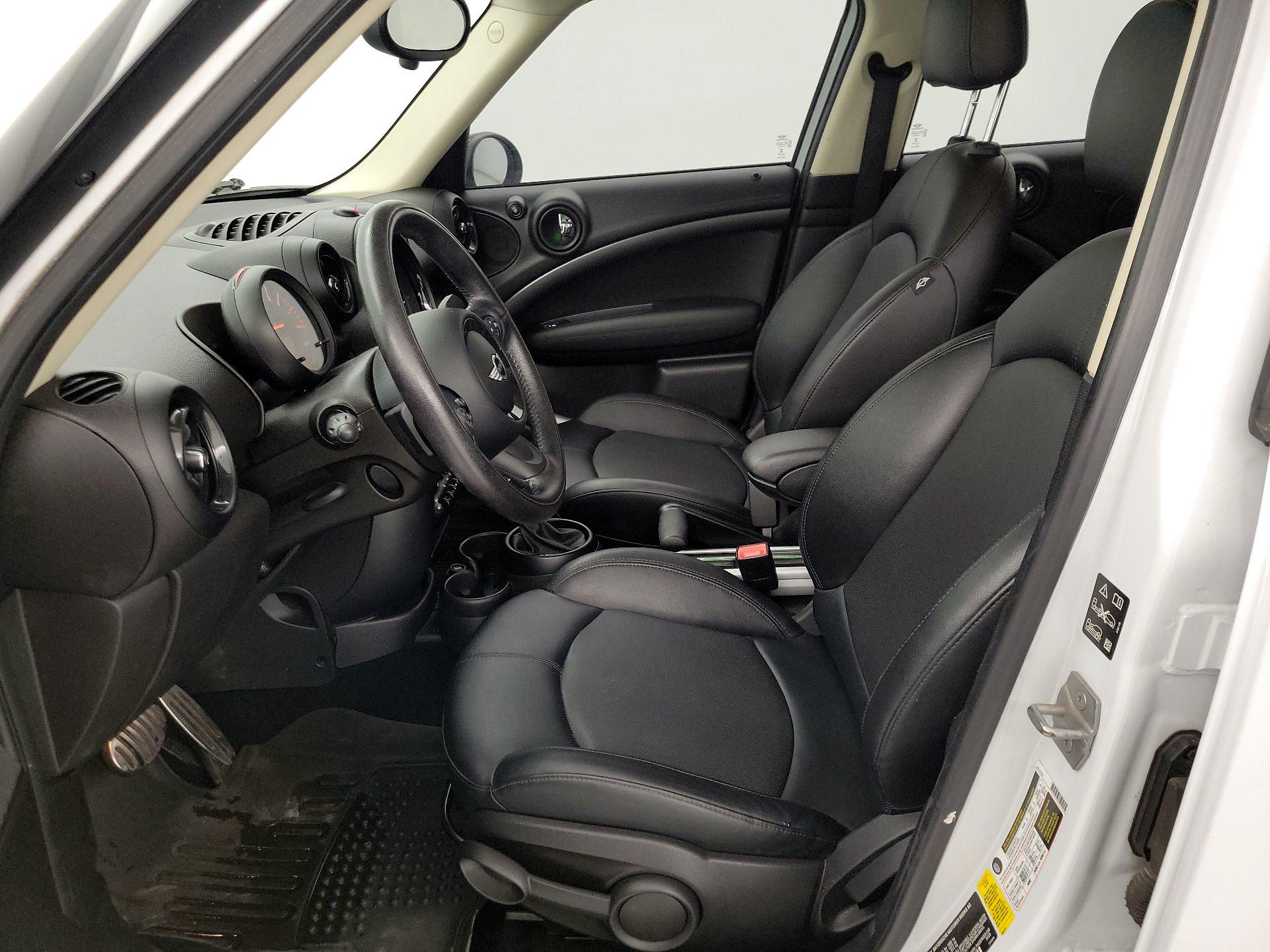 Thumbnail: 2015 MINI Cooper Countryman - 11