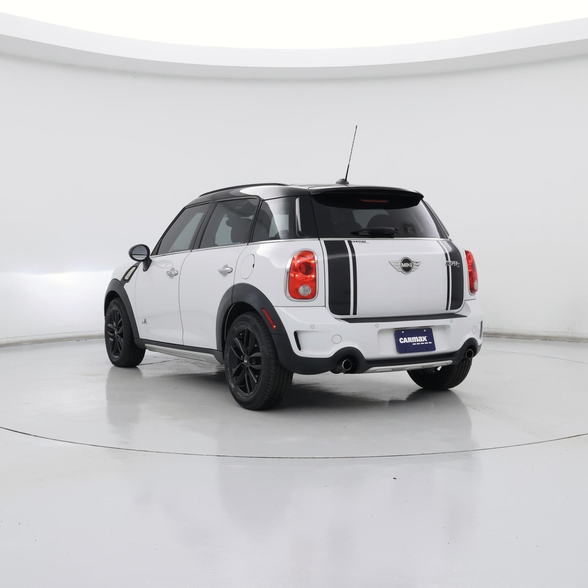 Thumbnail: 2015 MINI Cooper Countryman - 2
