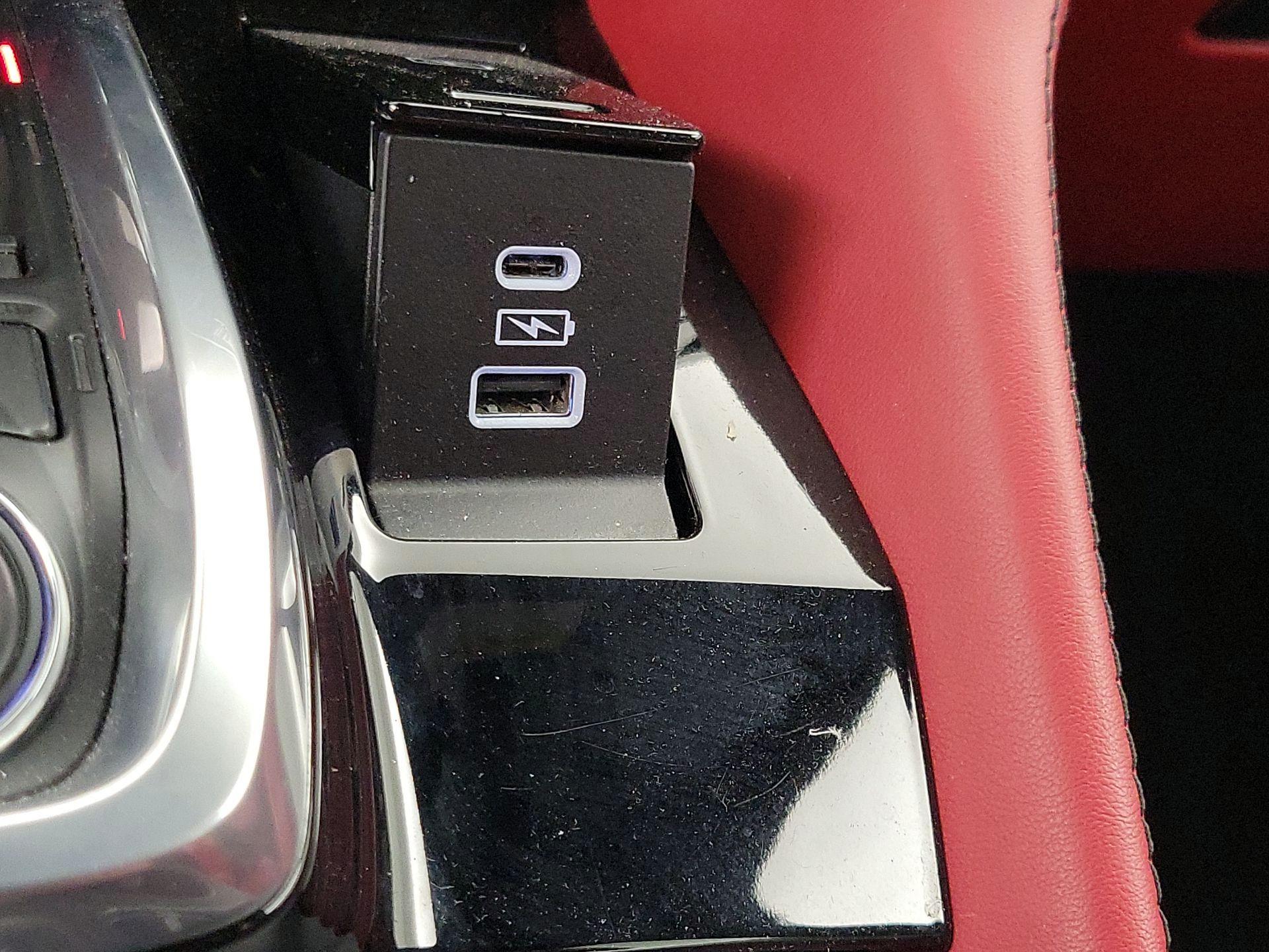 Thumbnail: 2023 Acura MDX - 19