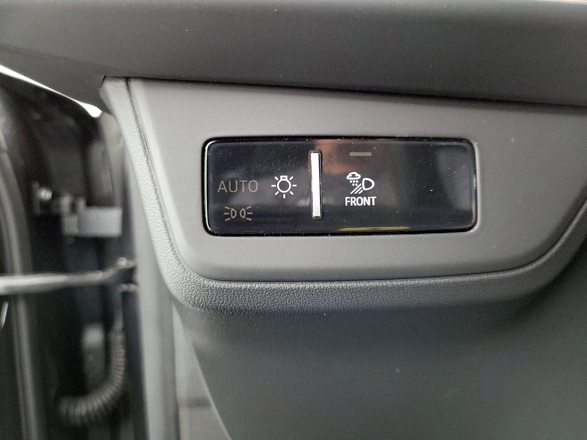 Thumbnail: 2022 Audi e-tron GT - 13