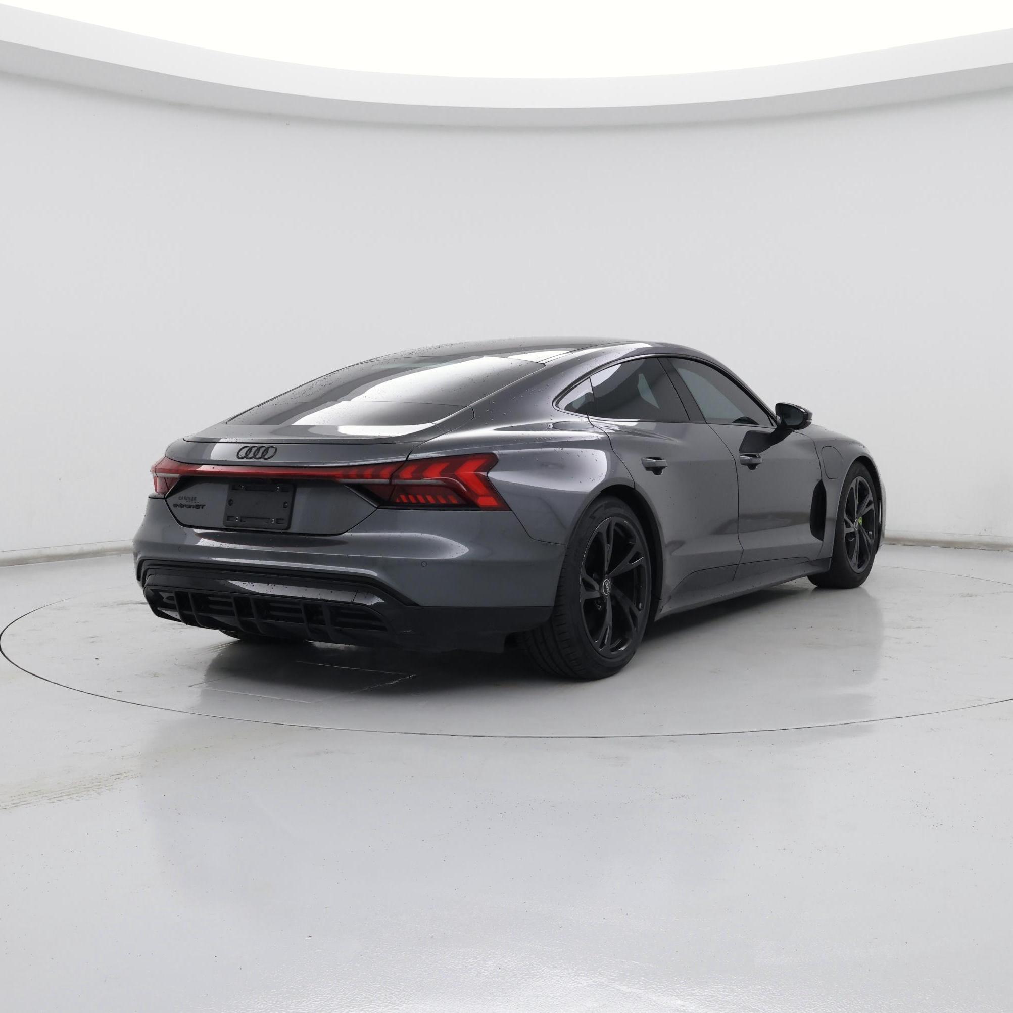 Thumbnail: 2022 Audi e-tron GT - 8