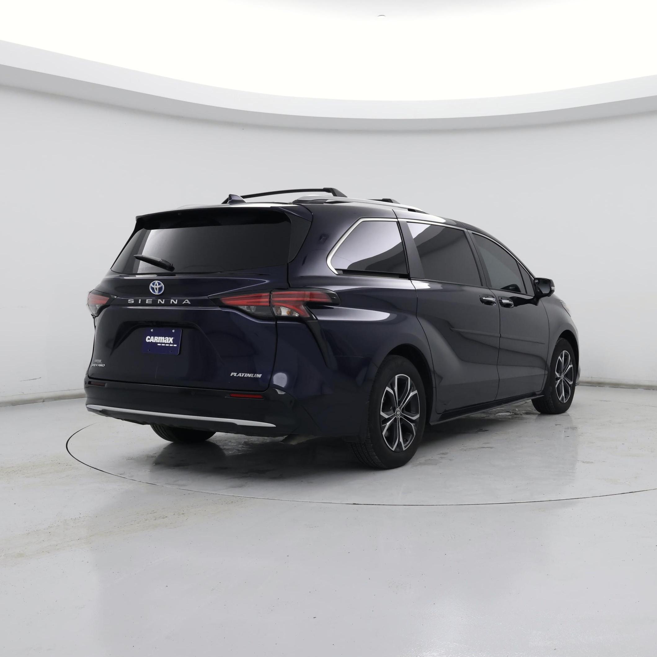Thumbnail: 2025 Toyota Sienna - 8