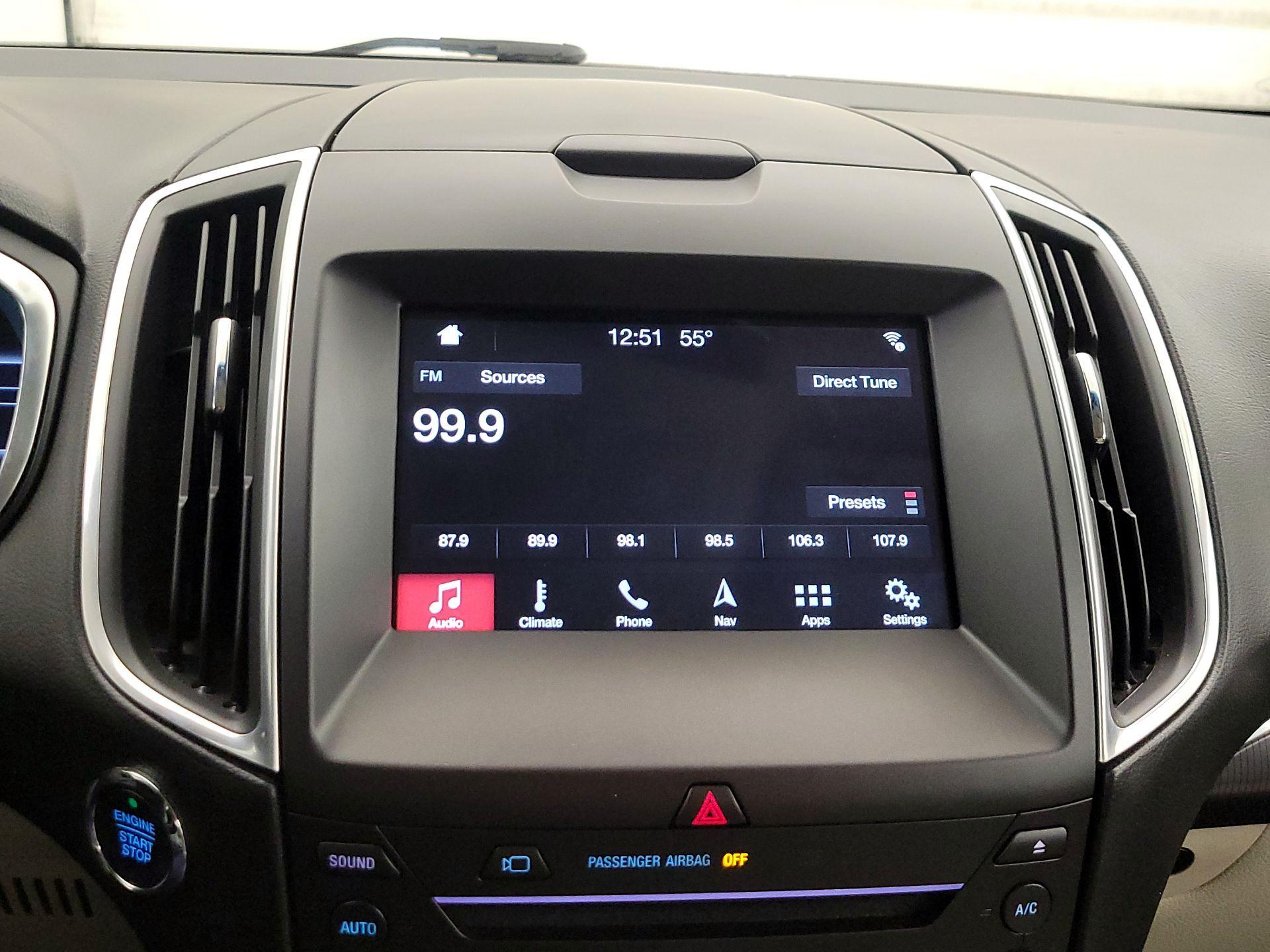 Thumbnail: 2017 Ford Edge - 16