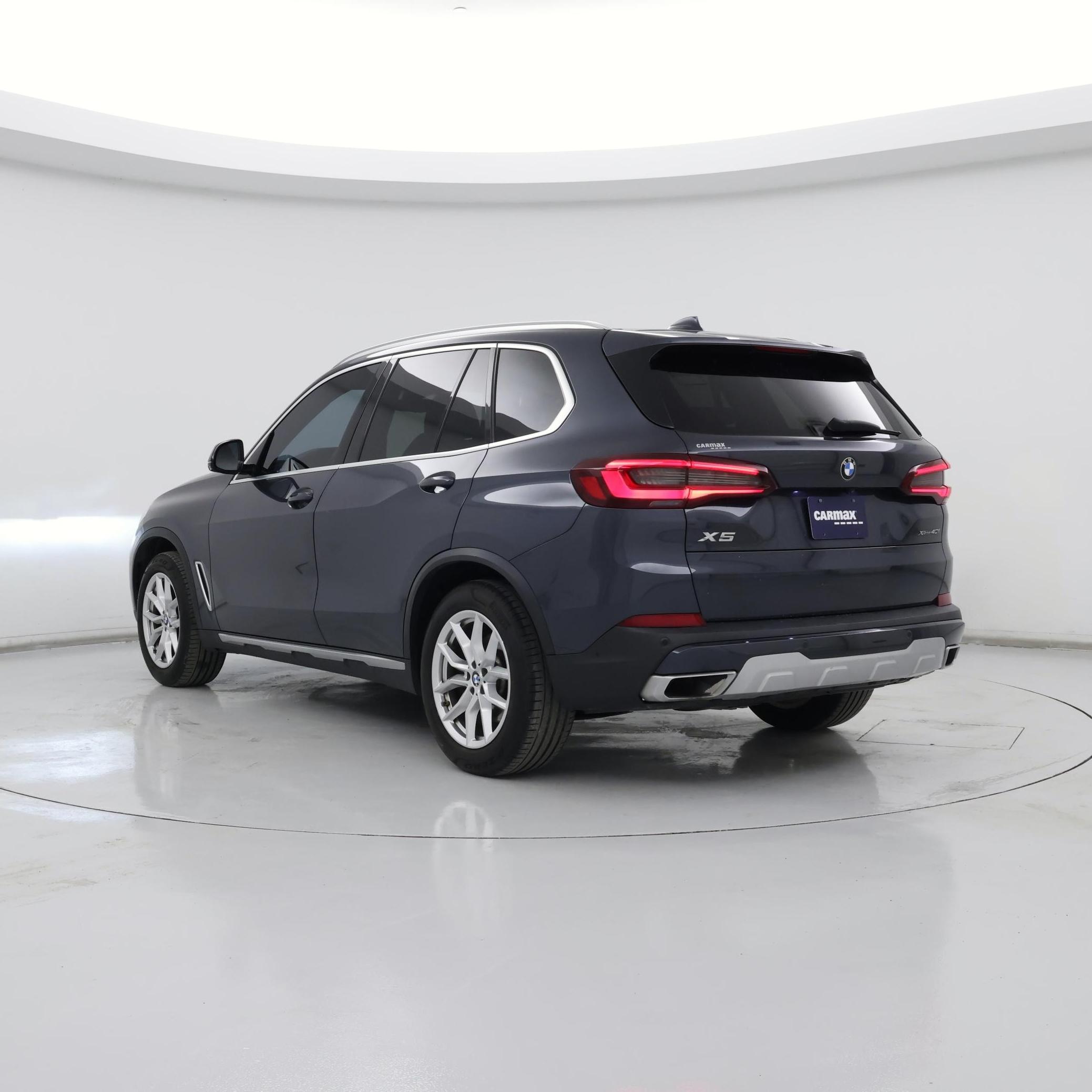 Thumbnail: 2021 BMW X5 - 2