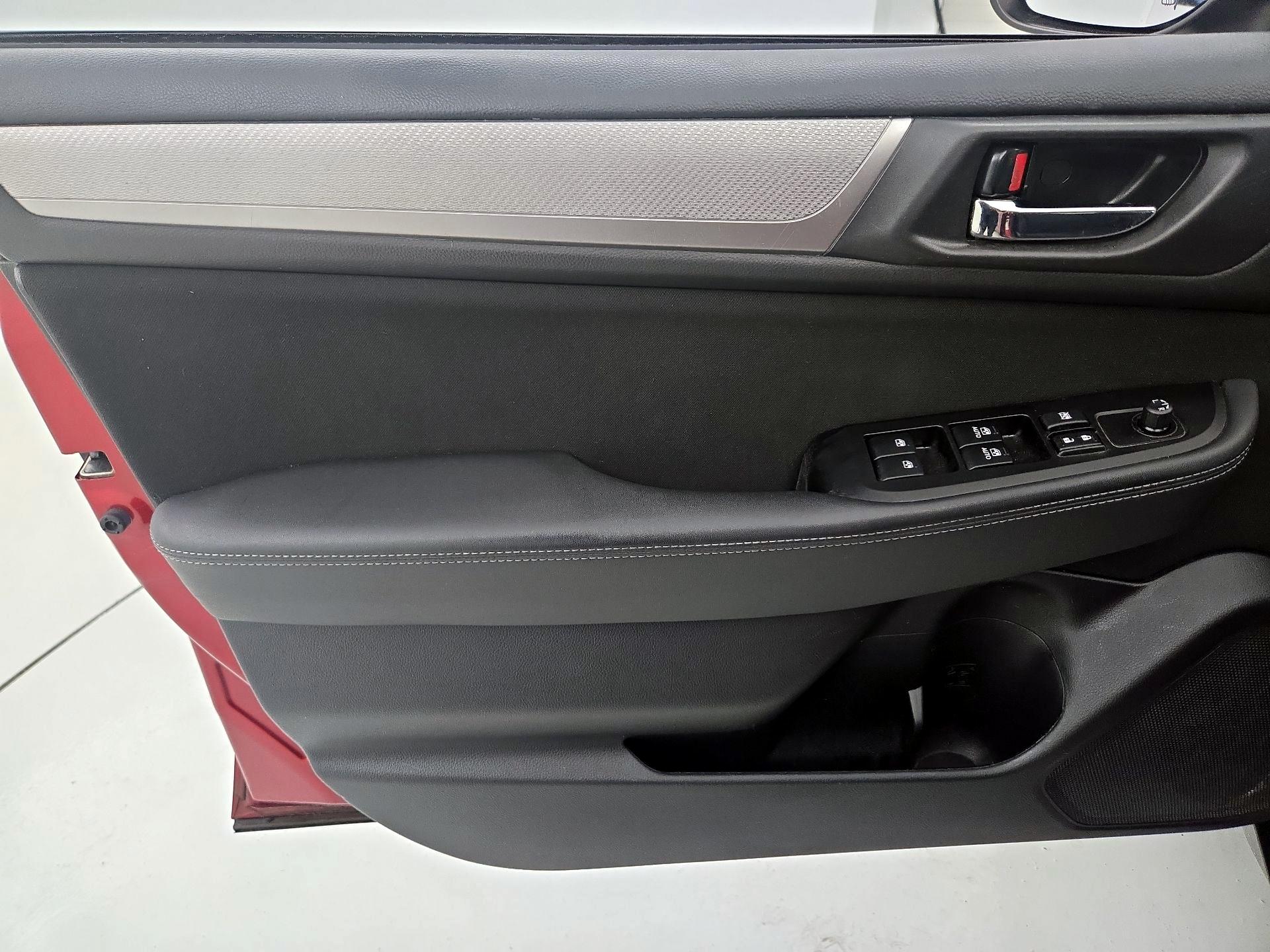 Thumbnail: 2018 Subaru Outback - 12