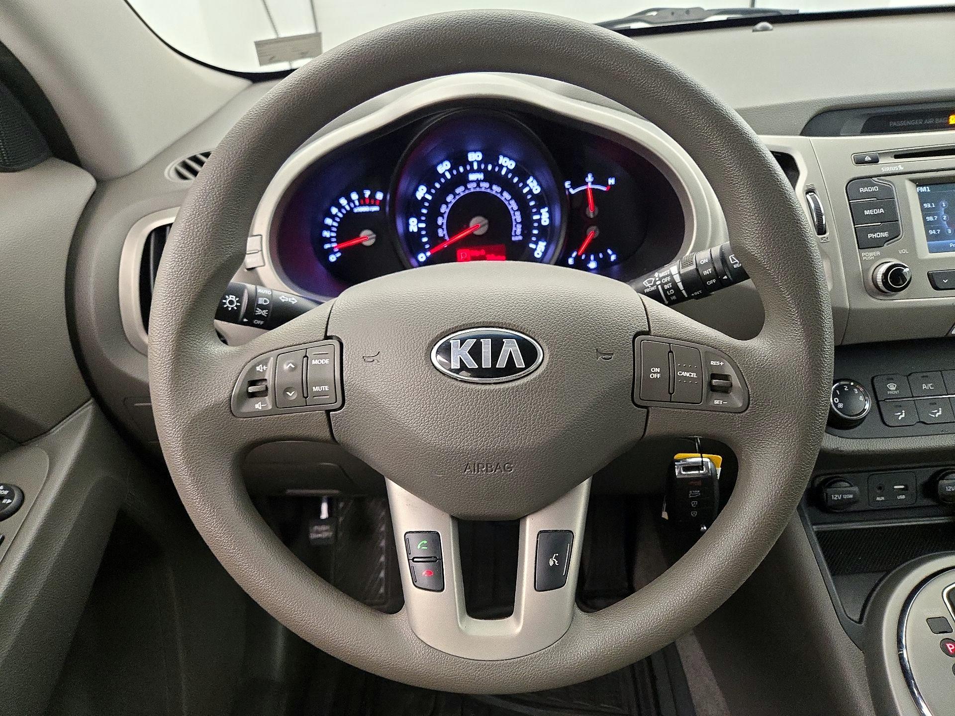 Thumbnail: 2016 Kia Sportage - 10