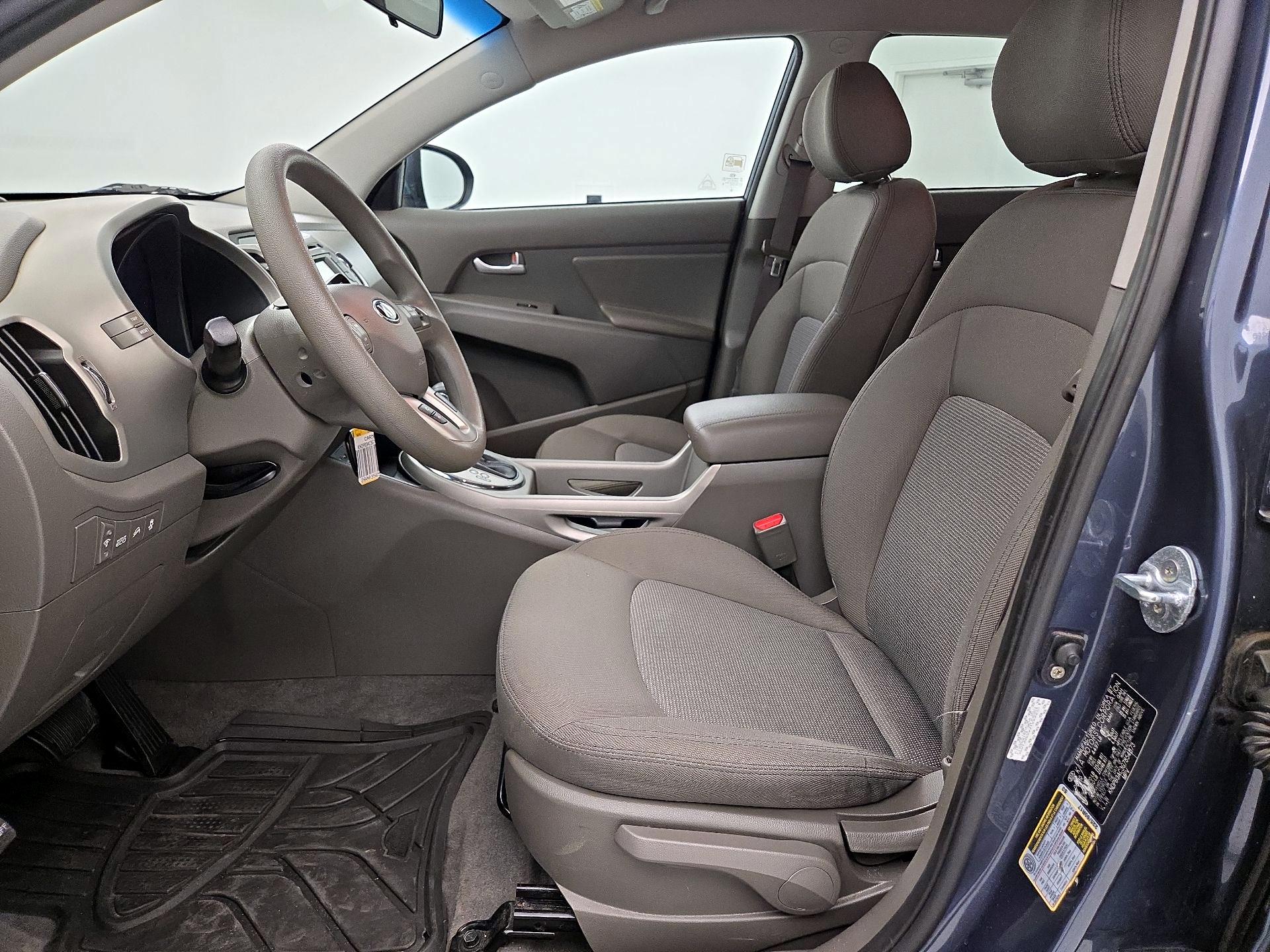 Thumbnail: 2016 Kia Sportage - 11