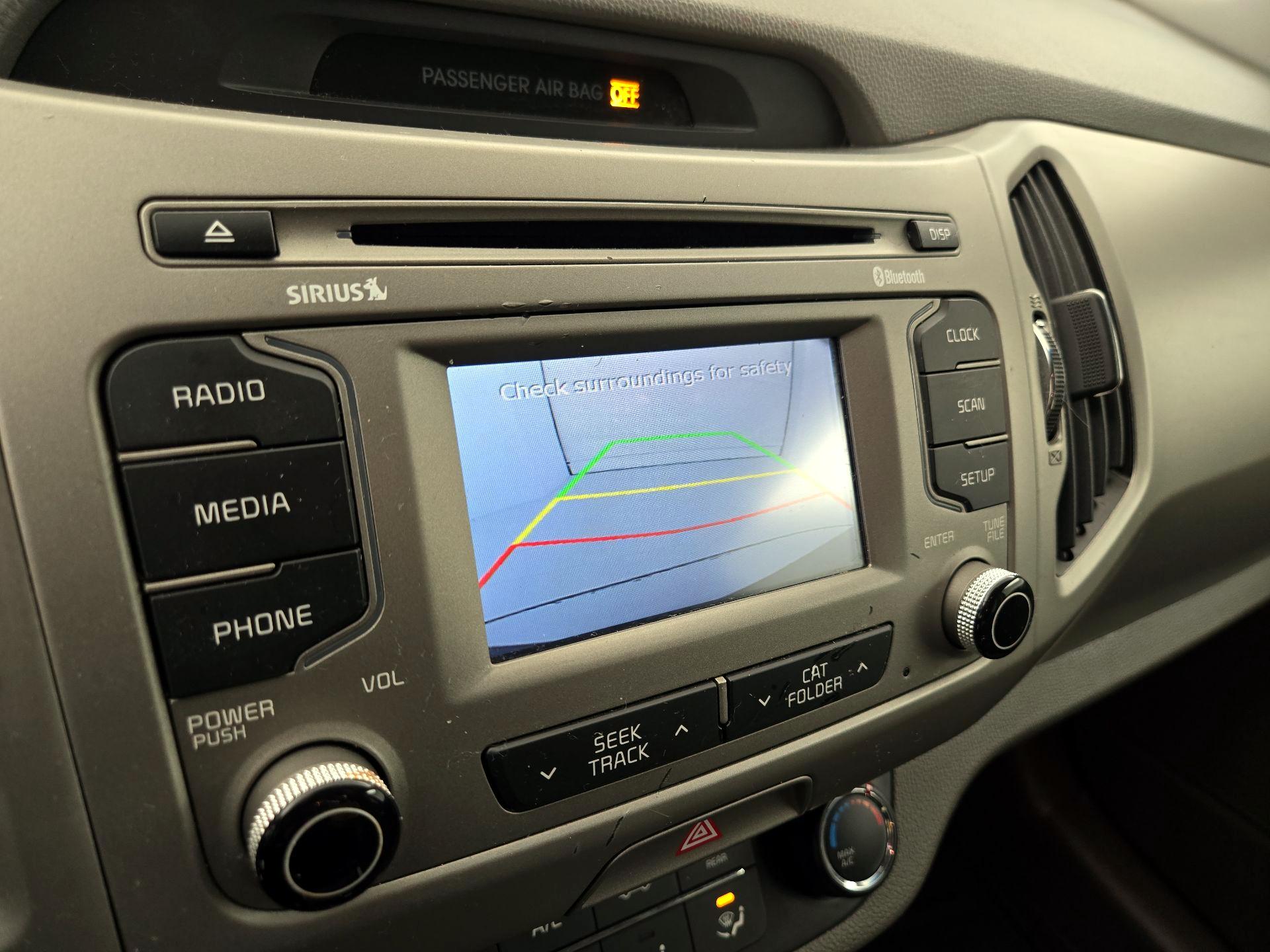 Thumbnail: 2016 Kia Sportage - 14