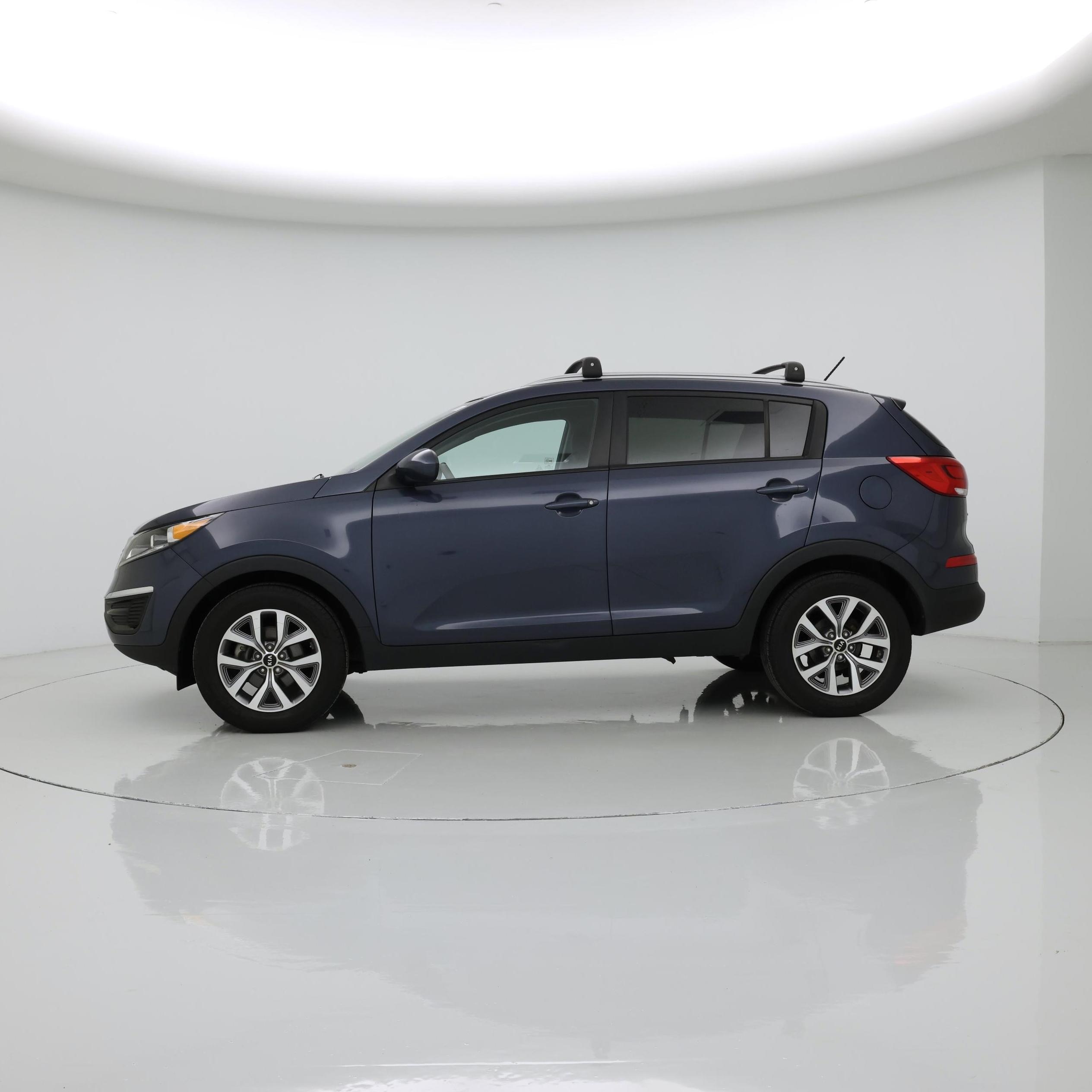 Thumbnail: 2016 Kia Sportage - 3