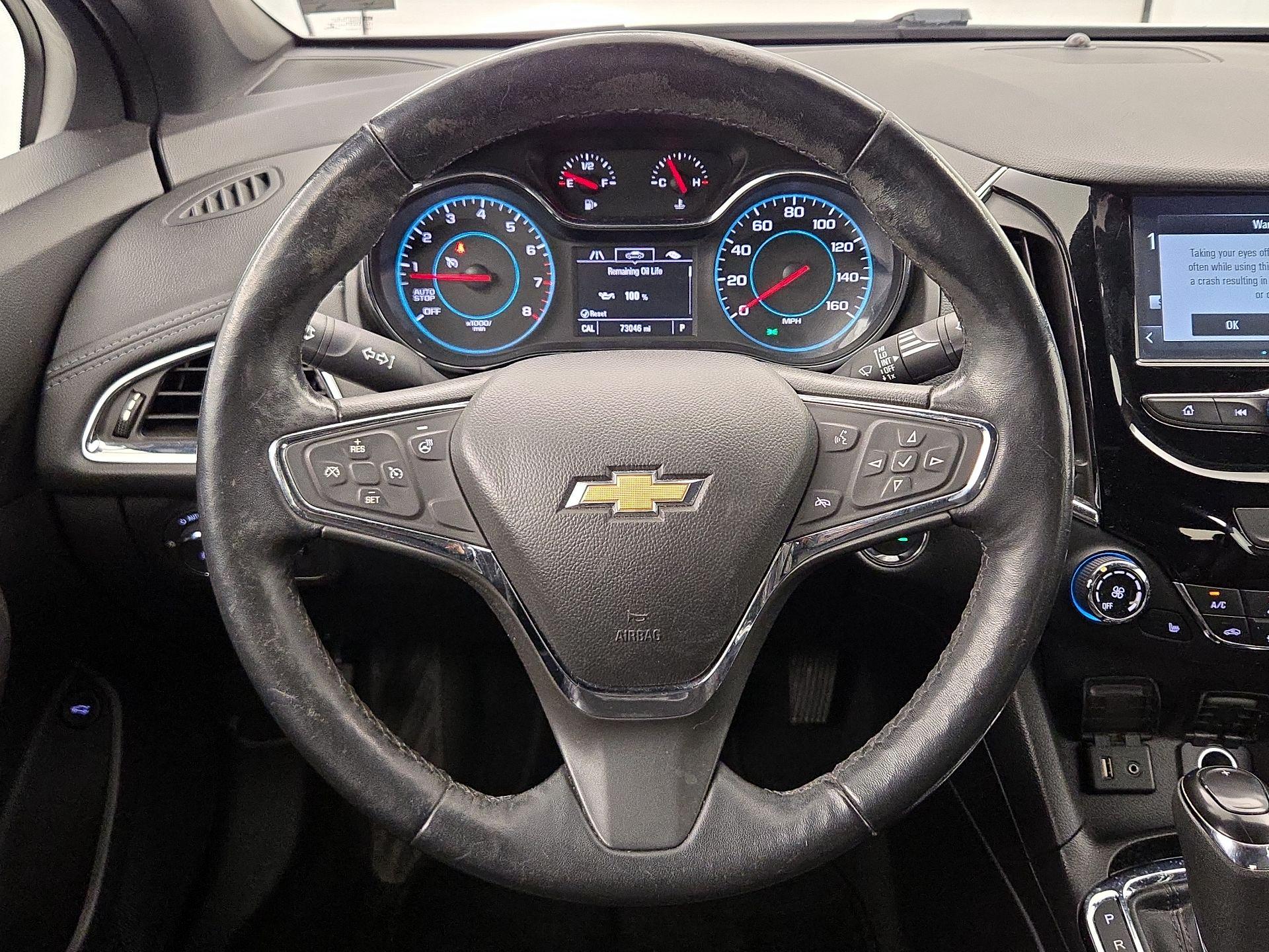 Thumbnail: 2017 Chevrolet Cruze - 10