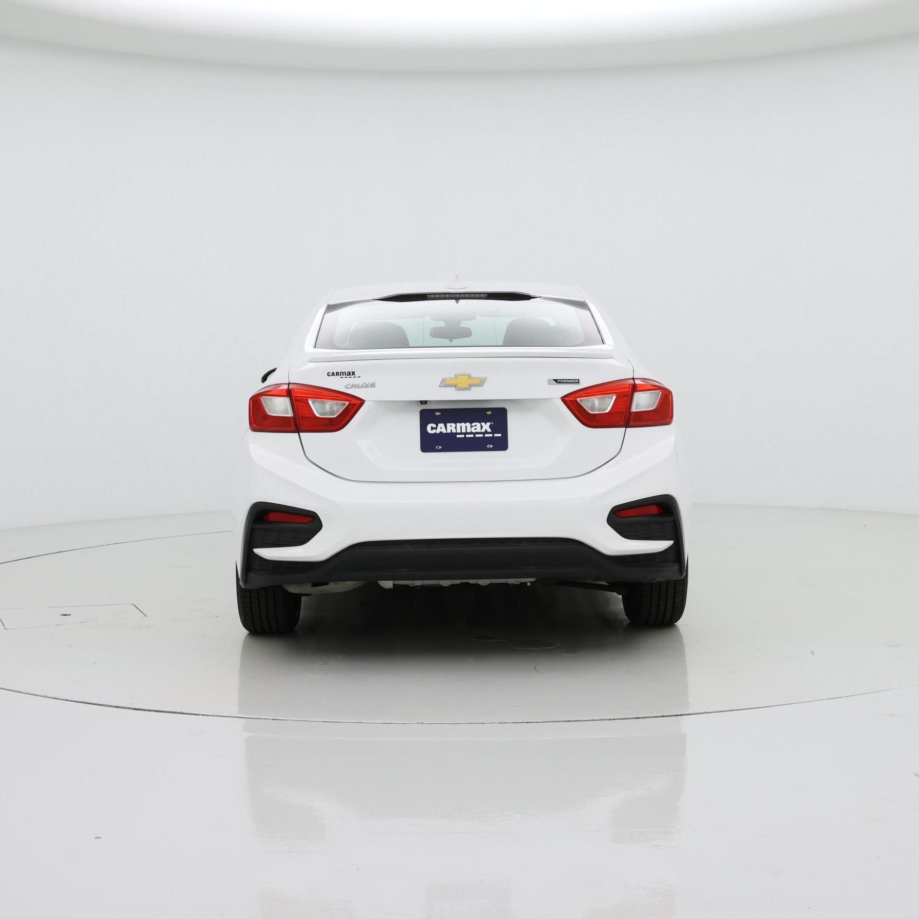 Thumbnail: 2017 Chevrolet Cruze - 6