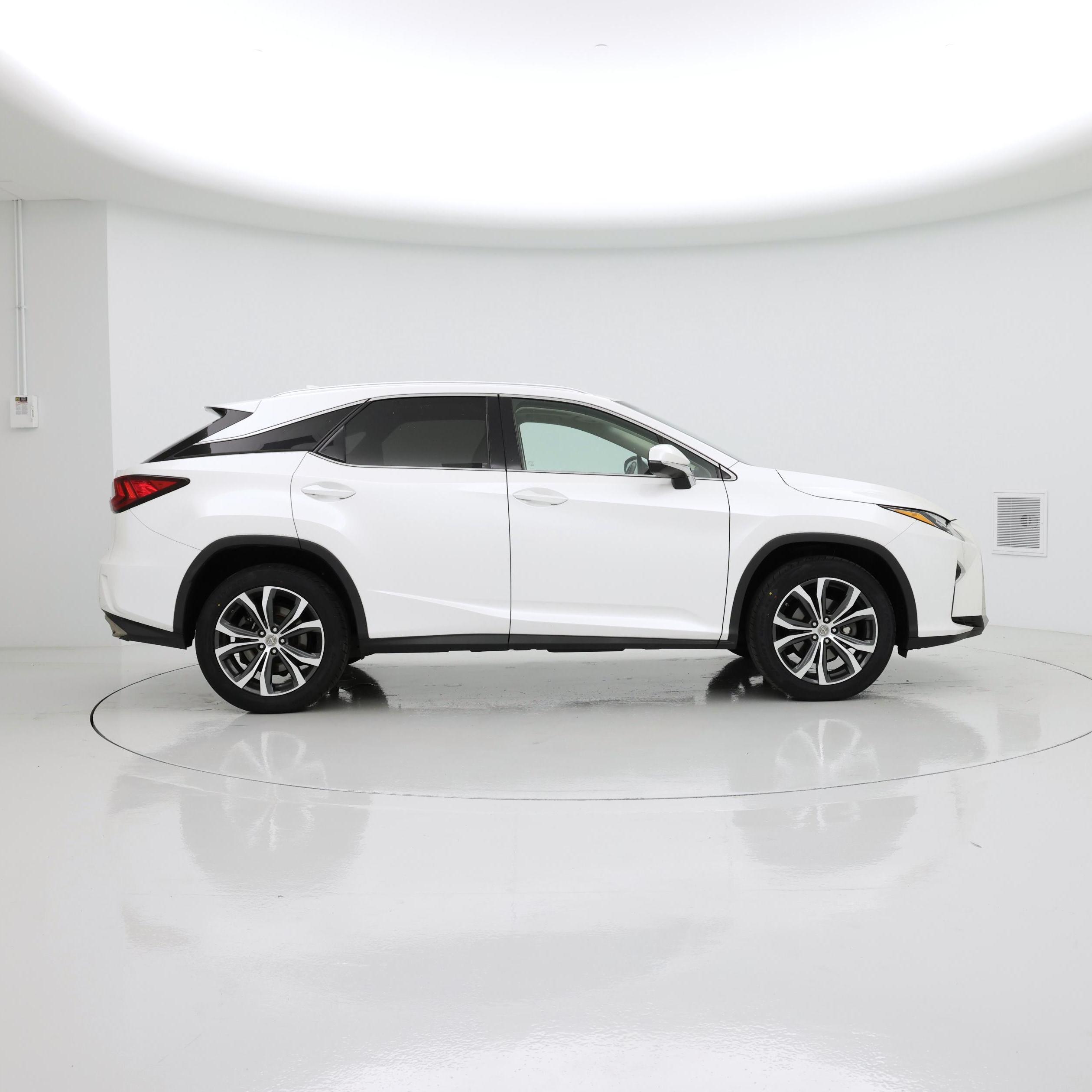 Thumbnail: 2017 Lexus RX - 7