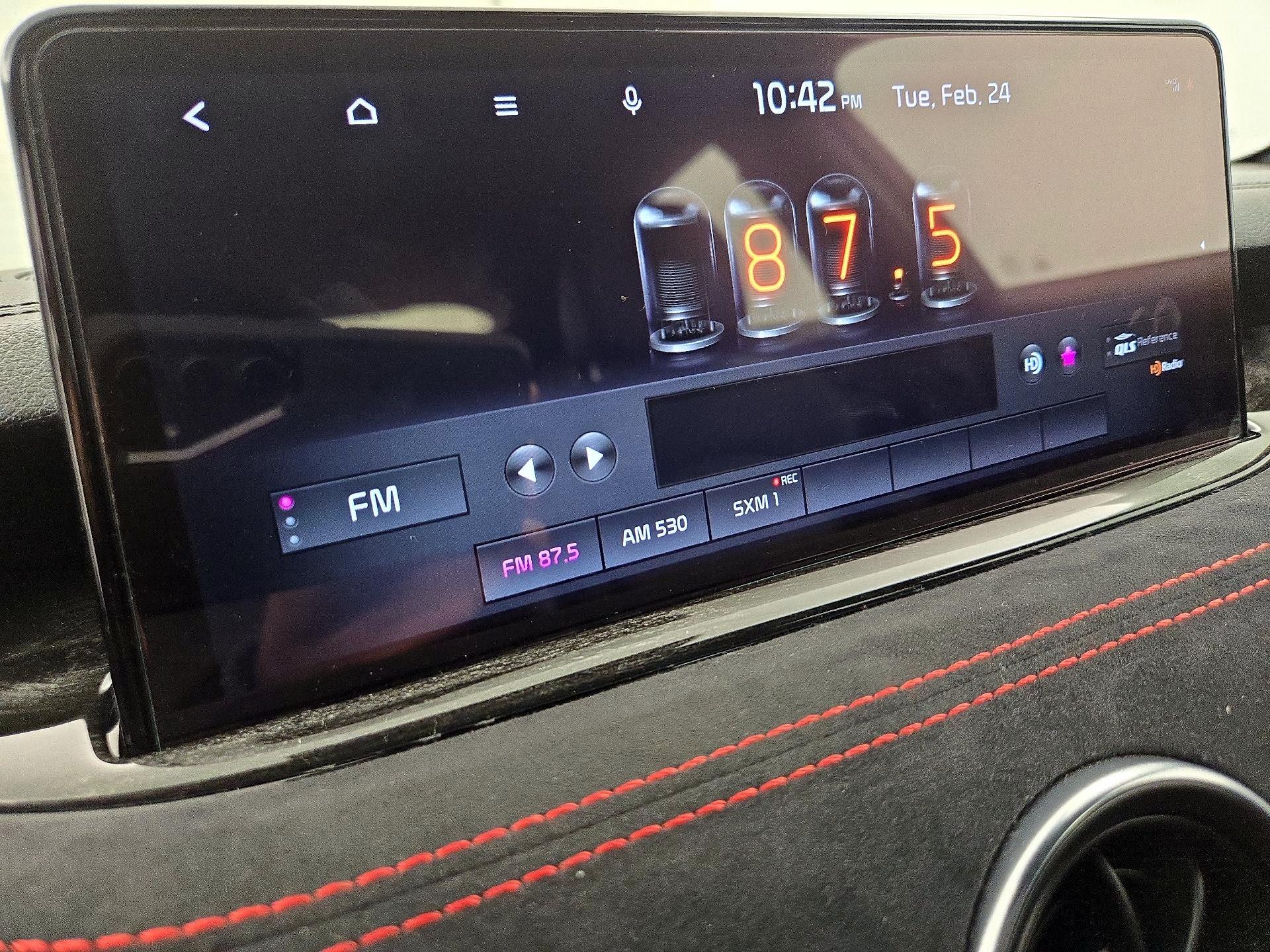 Thumbnail: 2022 Kia Stinger - 16