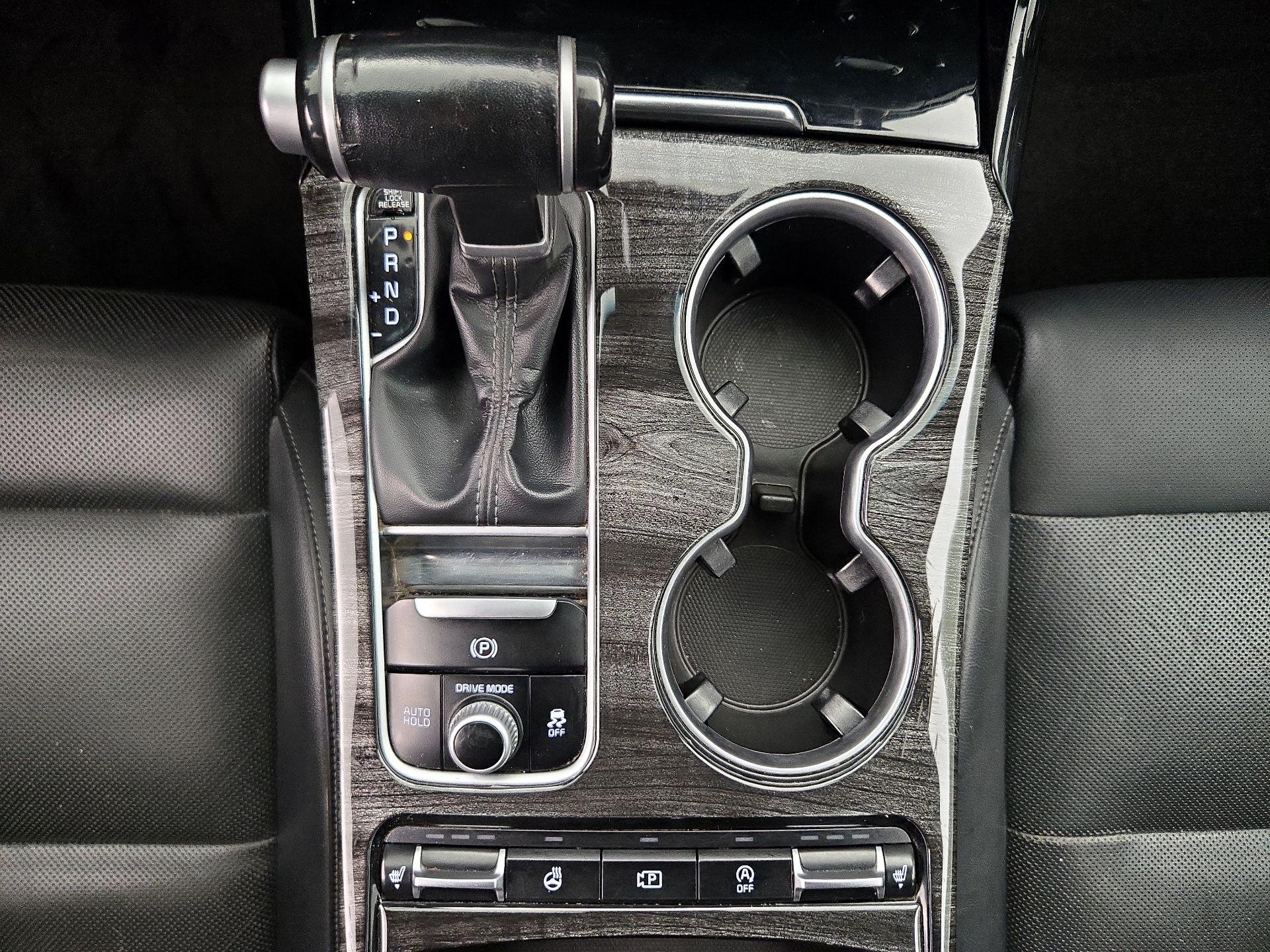 Thumbnail: 2022 Kia Stinger - 18