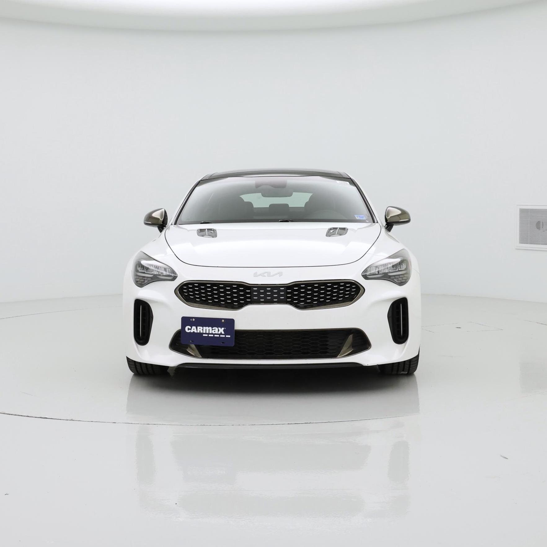 Thumbnail: 2022 Kia Stinger - 5