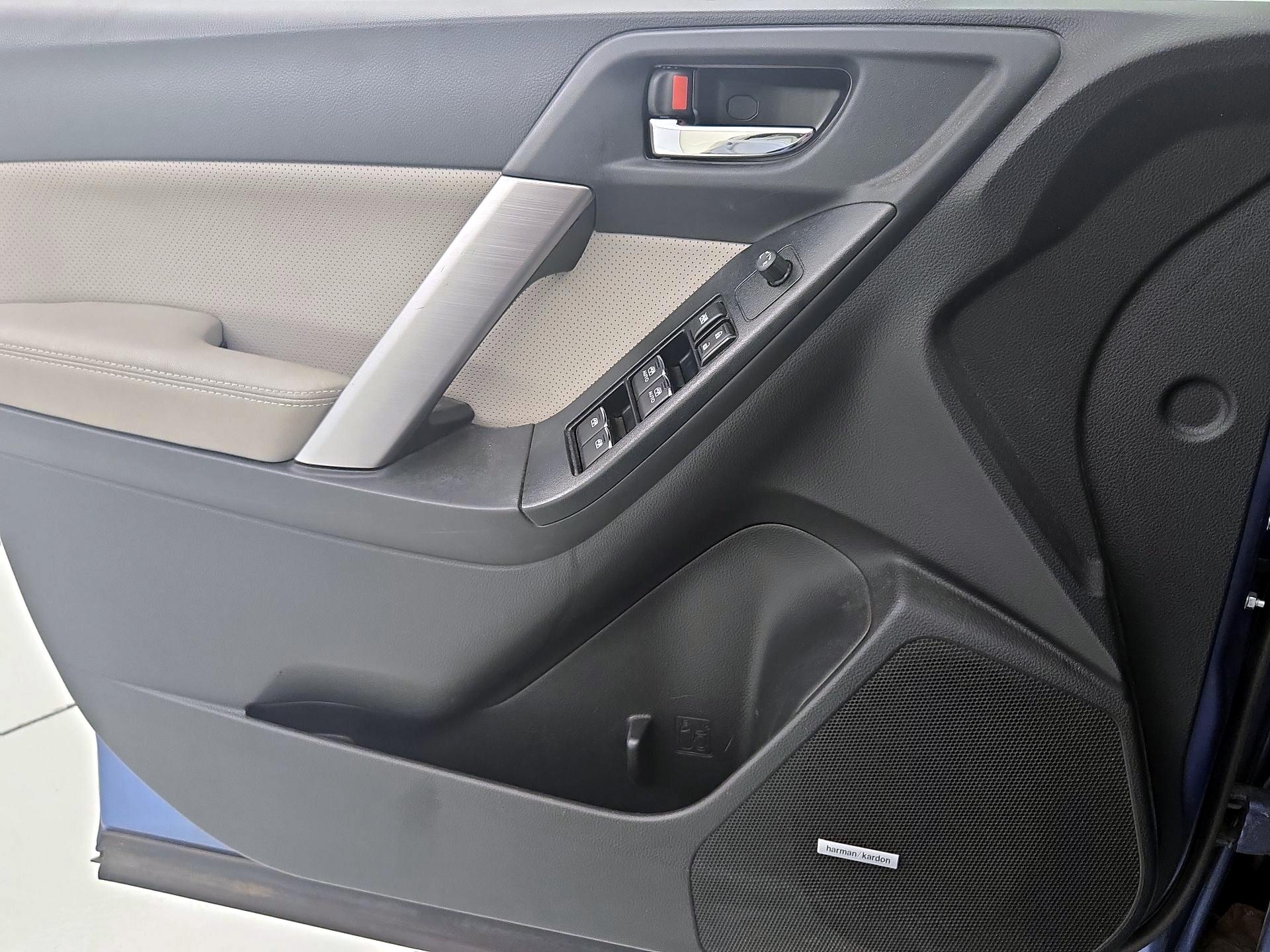 Thumbnail: 2017 Subaru Forester - 12